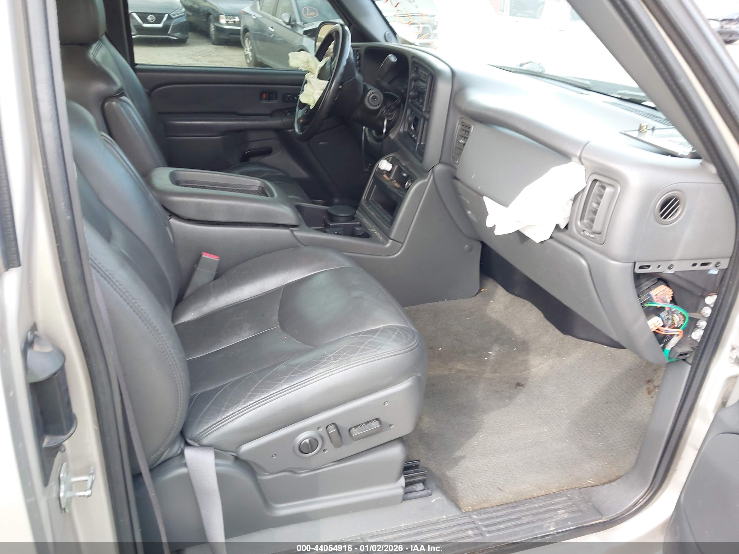 GMC SIERRA image 5