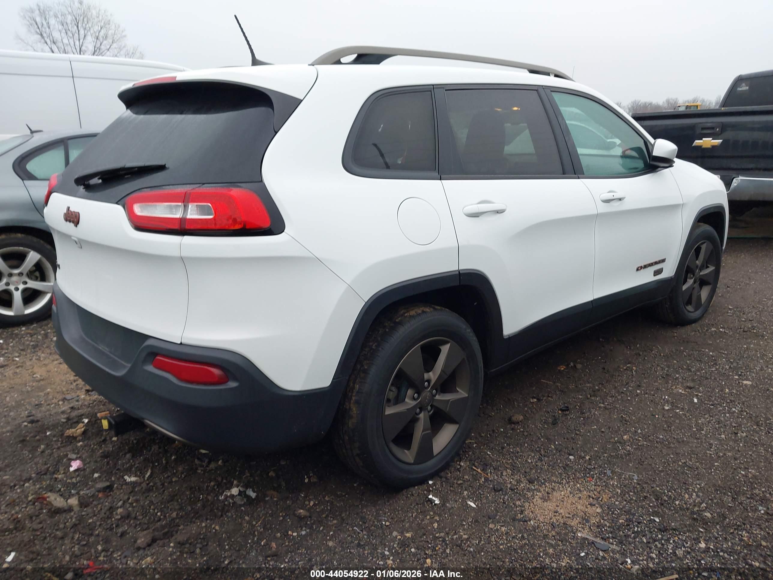 JEEP CHEROKEE image 4