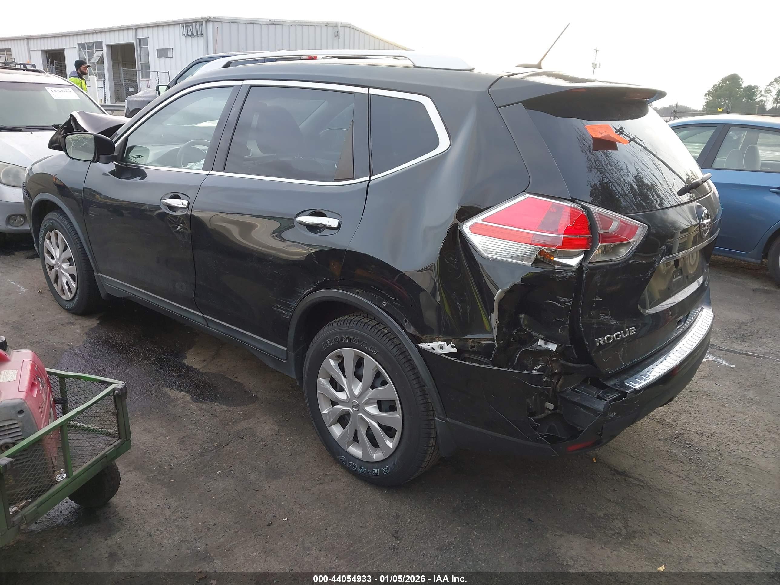 NISSAN ROGUE image 3