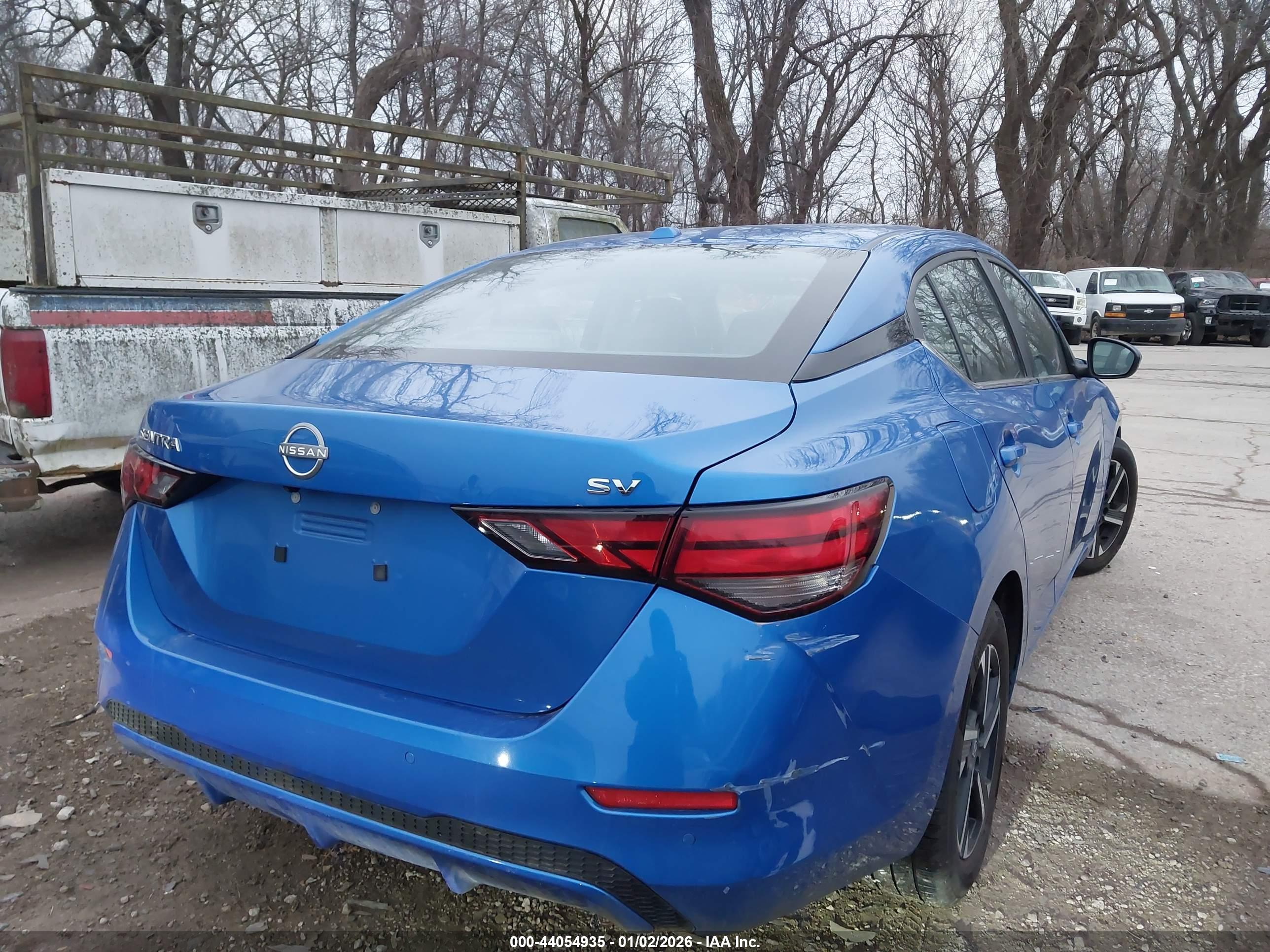 NISSAN SENTRA image 4