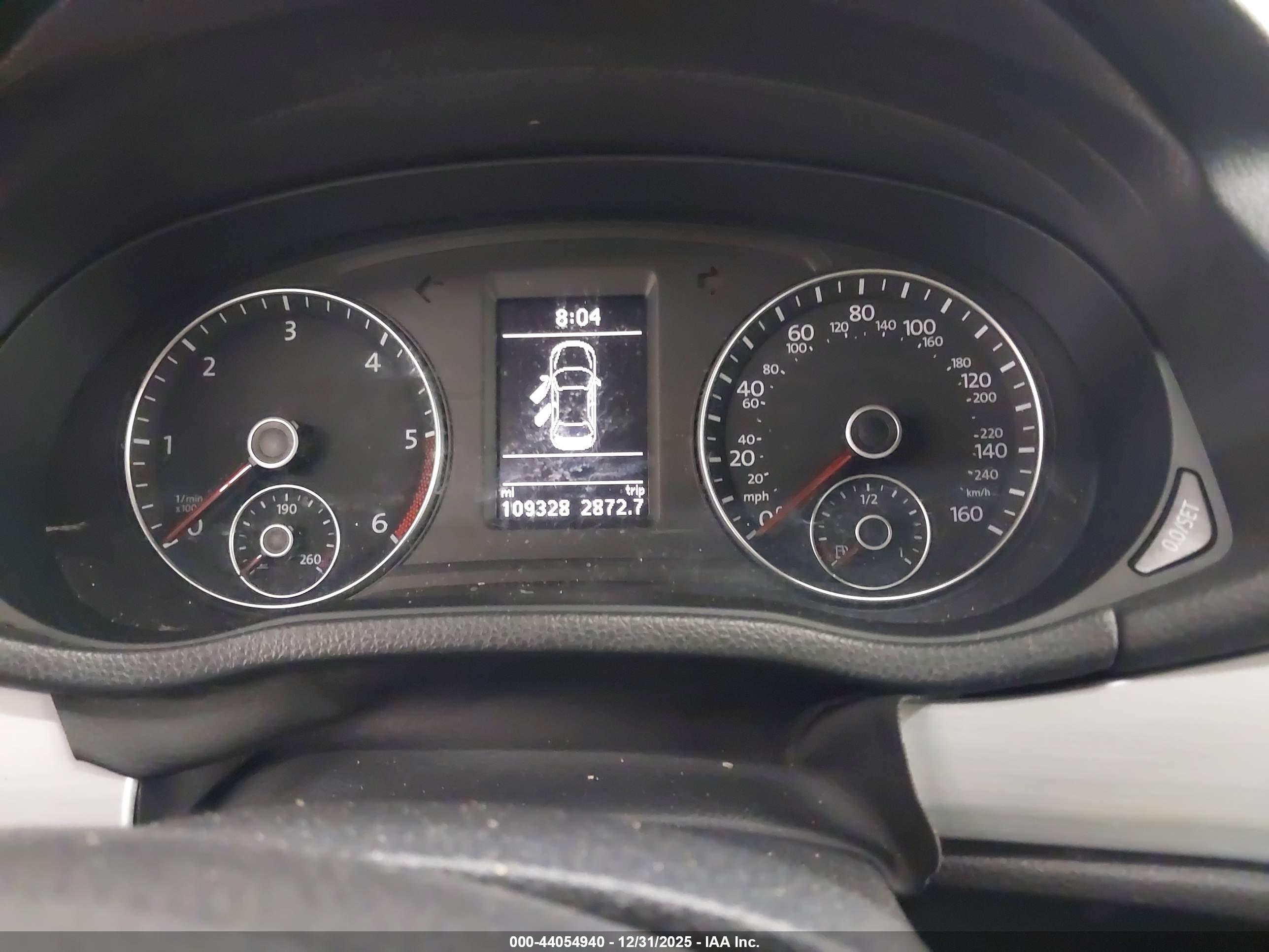 VOLKSWAGEN PASSAT image 7
