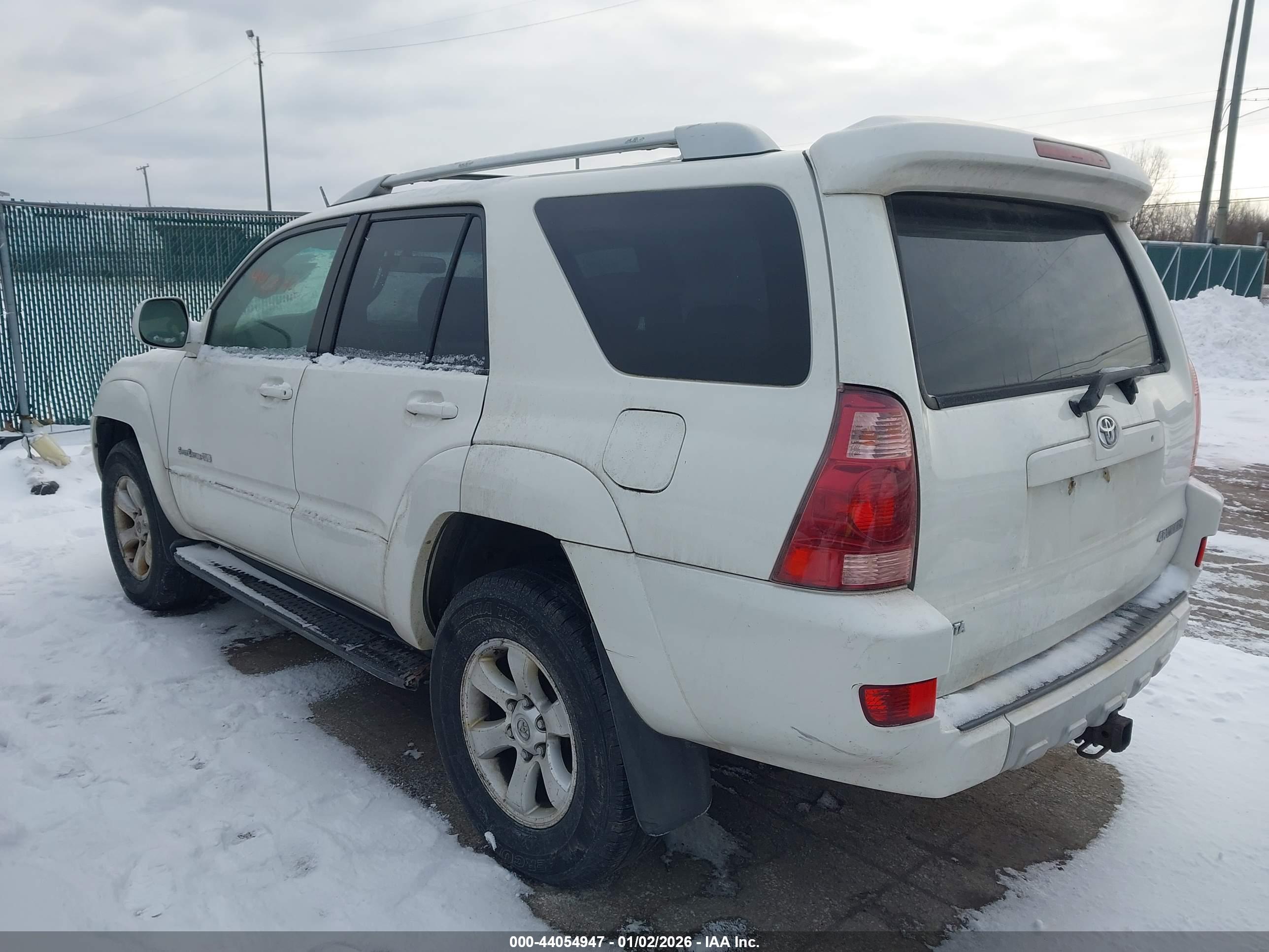 TOYOTA 4RUNNER image 3