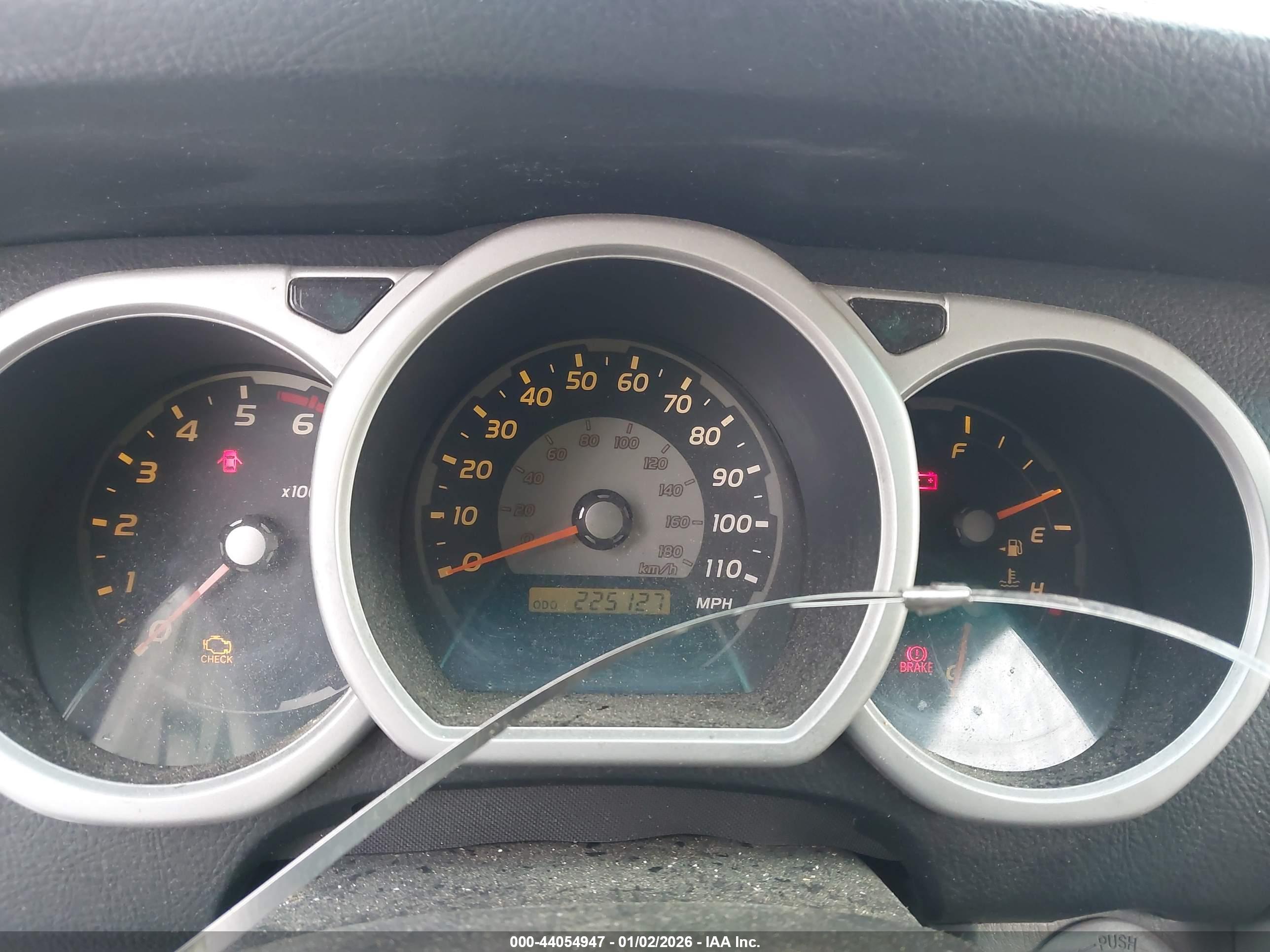 TOYOTA 4RUNNER image 7