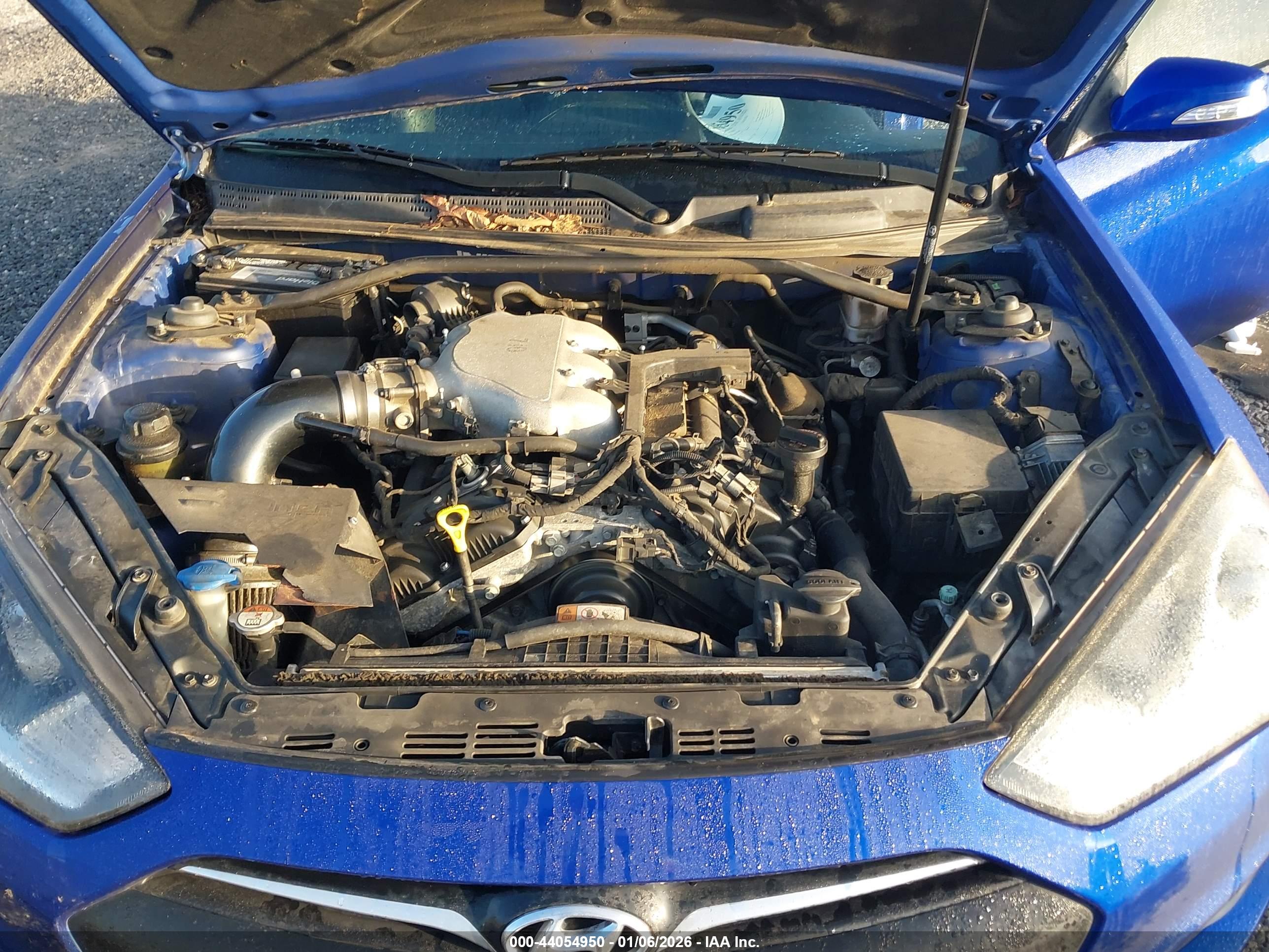 HYUNDAI GENESIS image 10