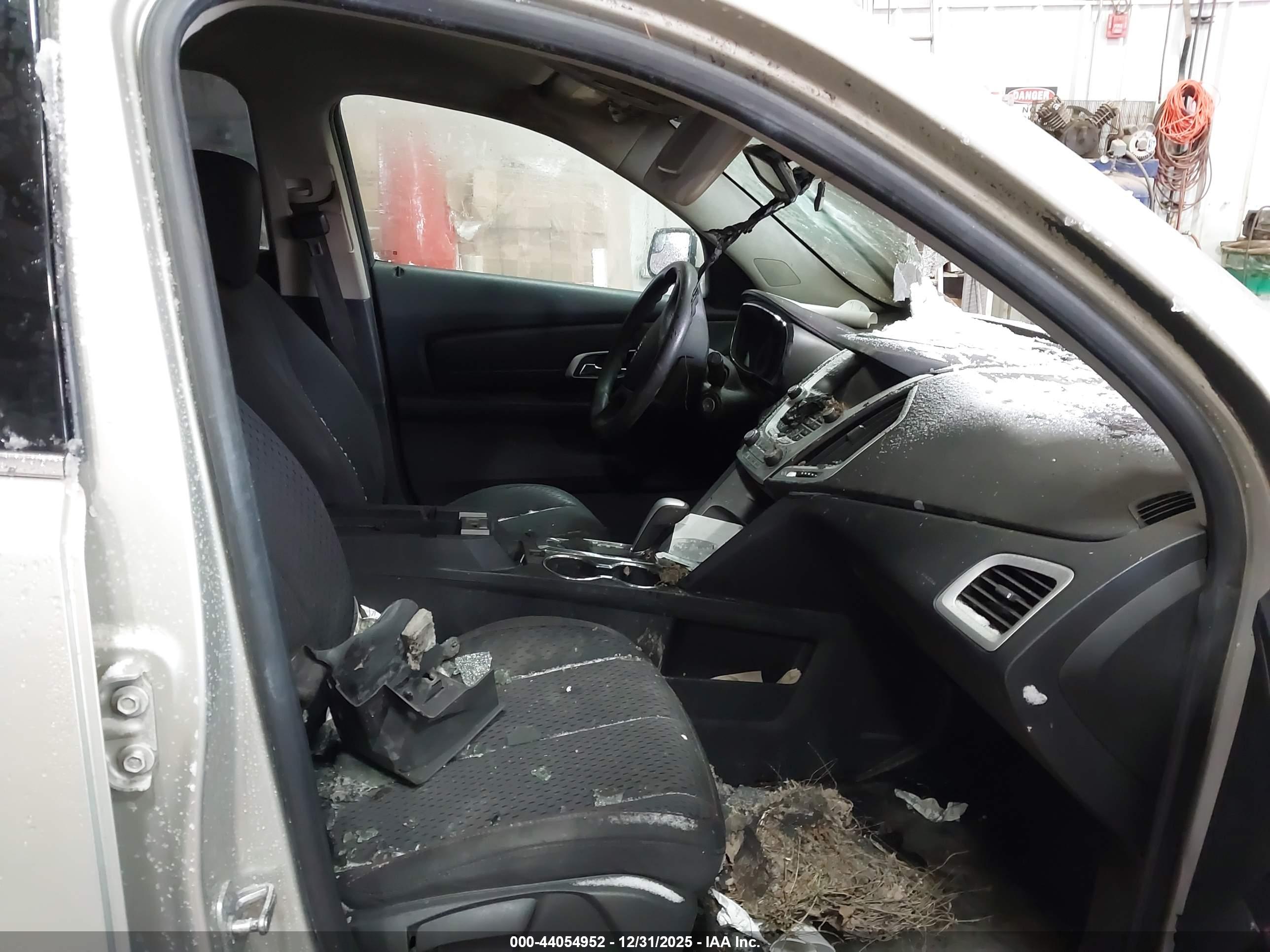 GMC TERRAIN image 5
