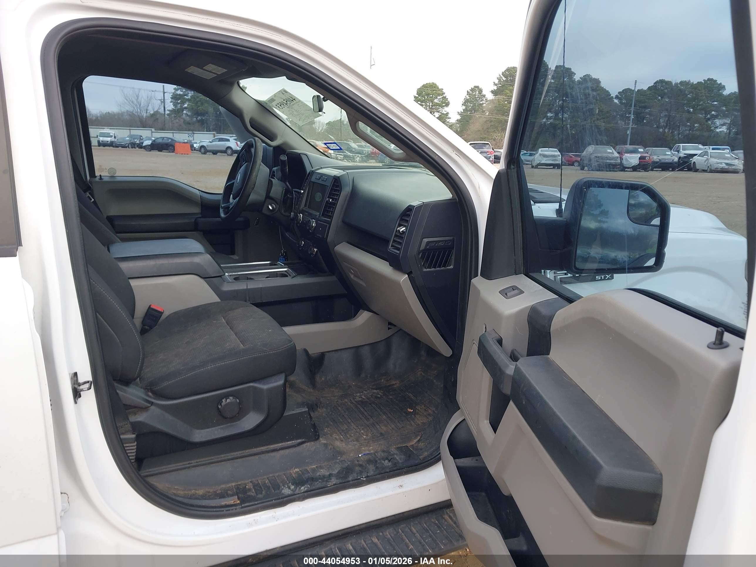 FORD F-150 image 5