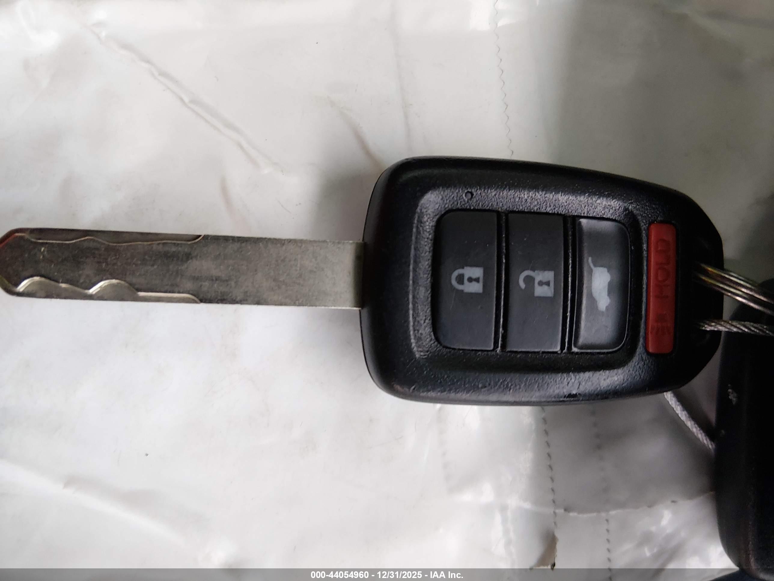 HONDA CR-V image 11