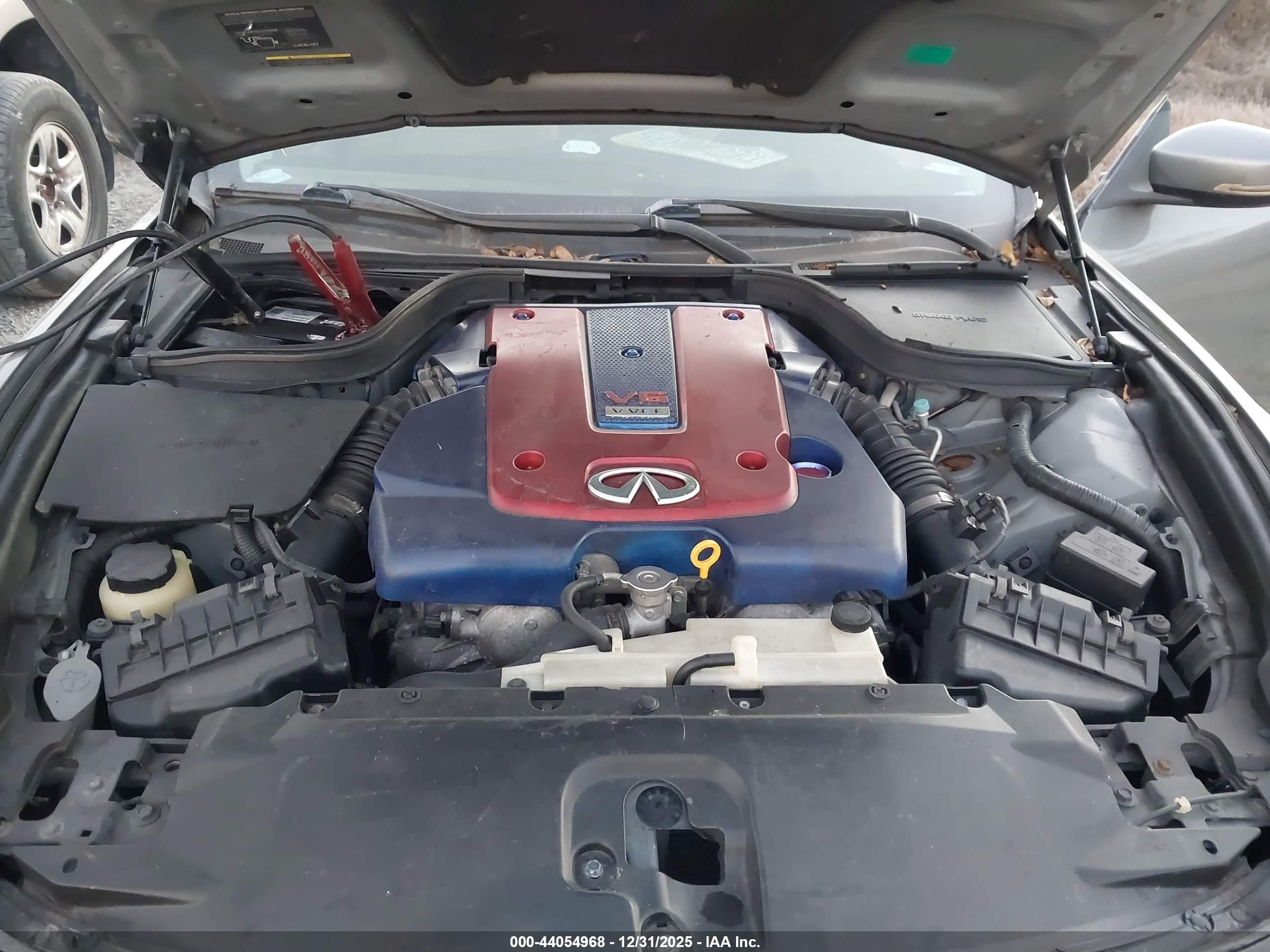INFINITI G37 image 10