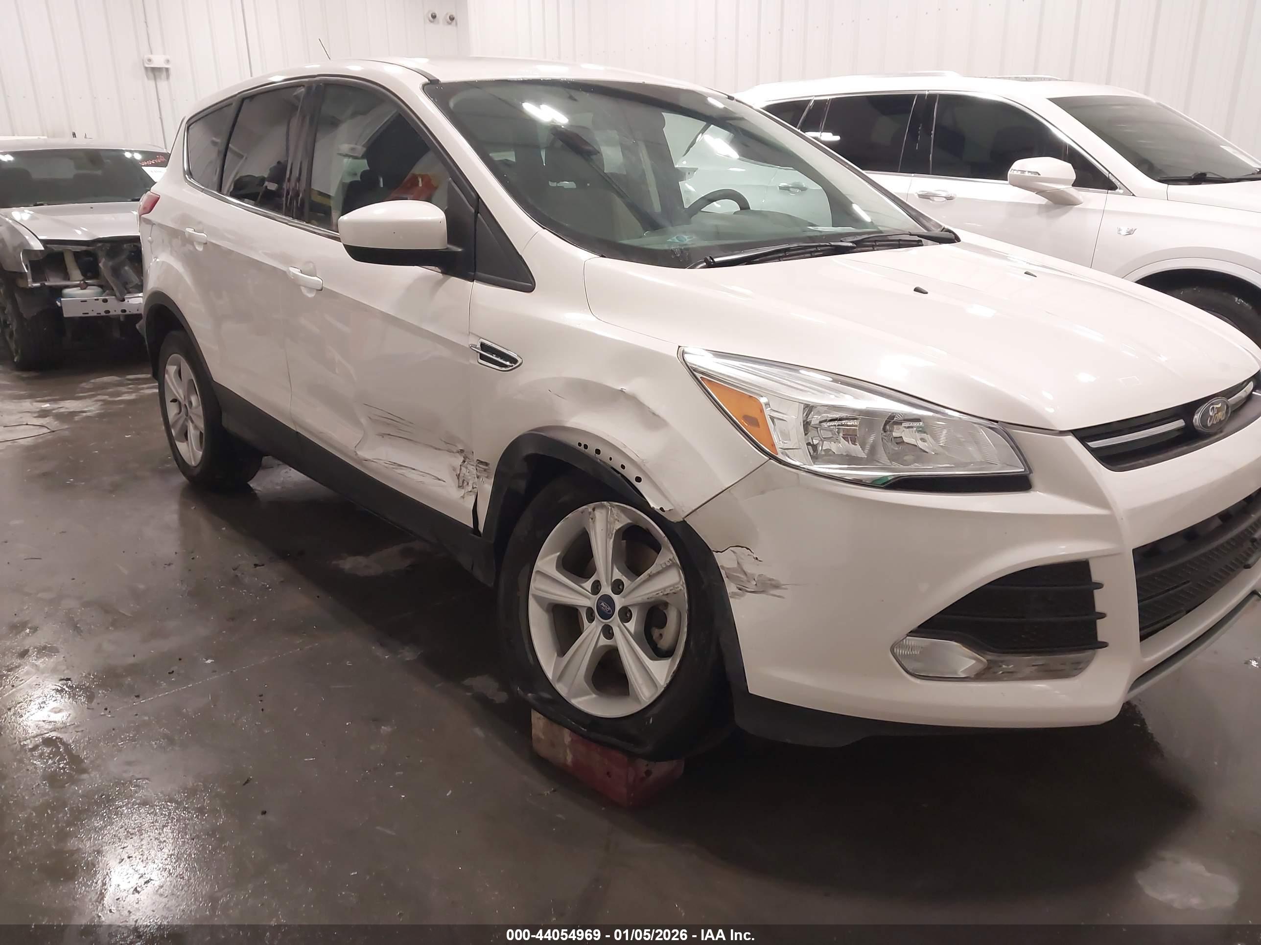 FORD ESCAPE image 6