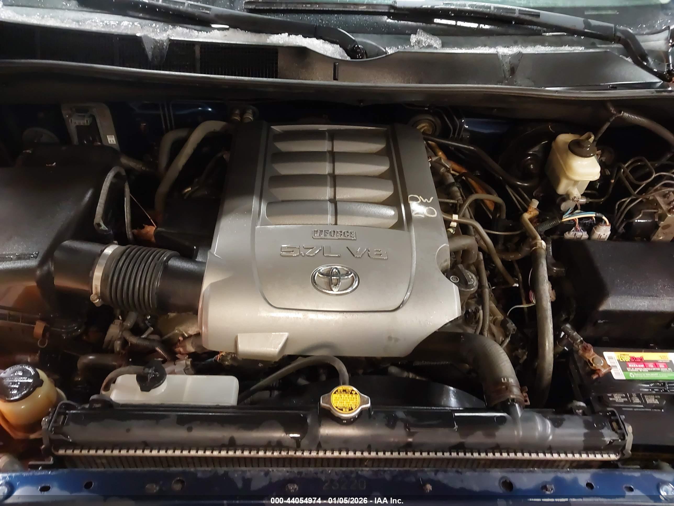 TOYOTA TUNDRA image 10