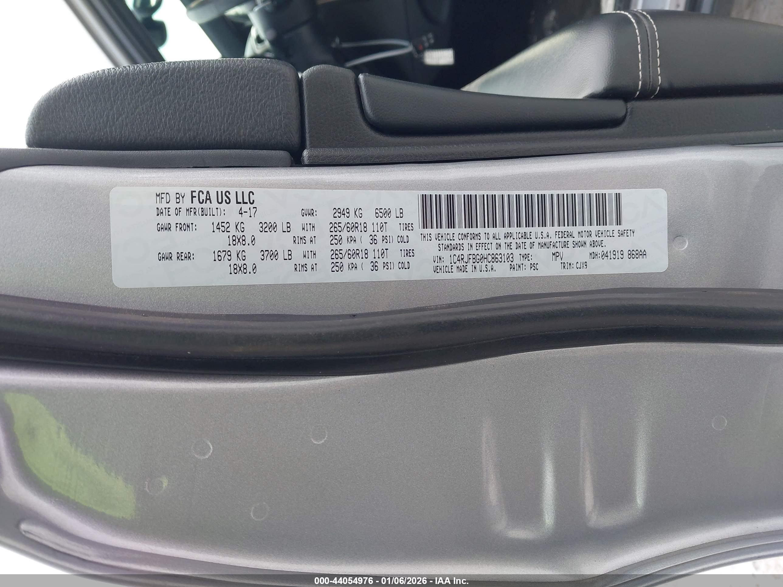 JEEP GRAND image 9