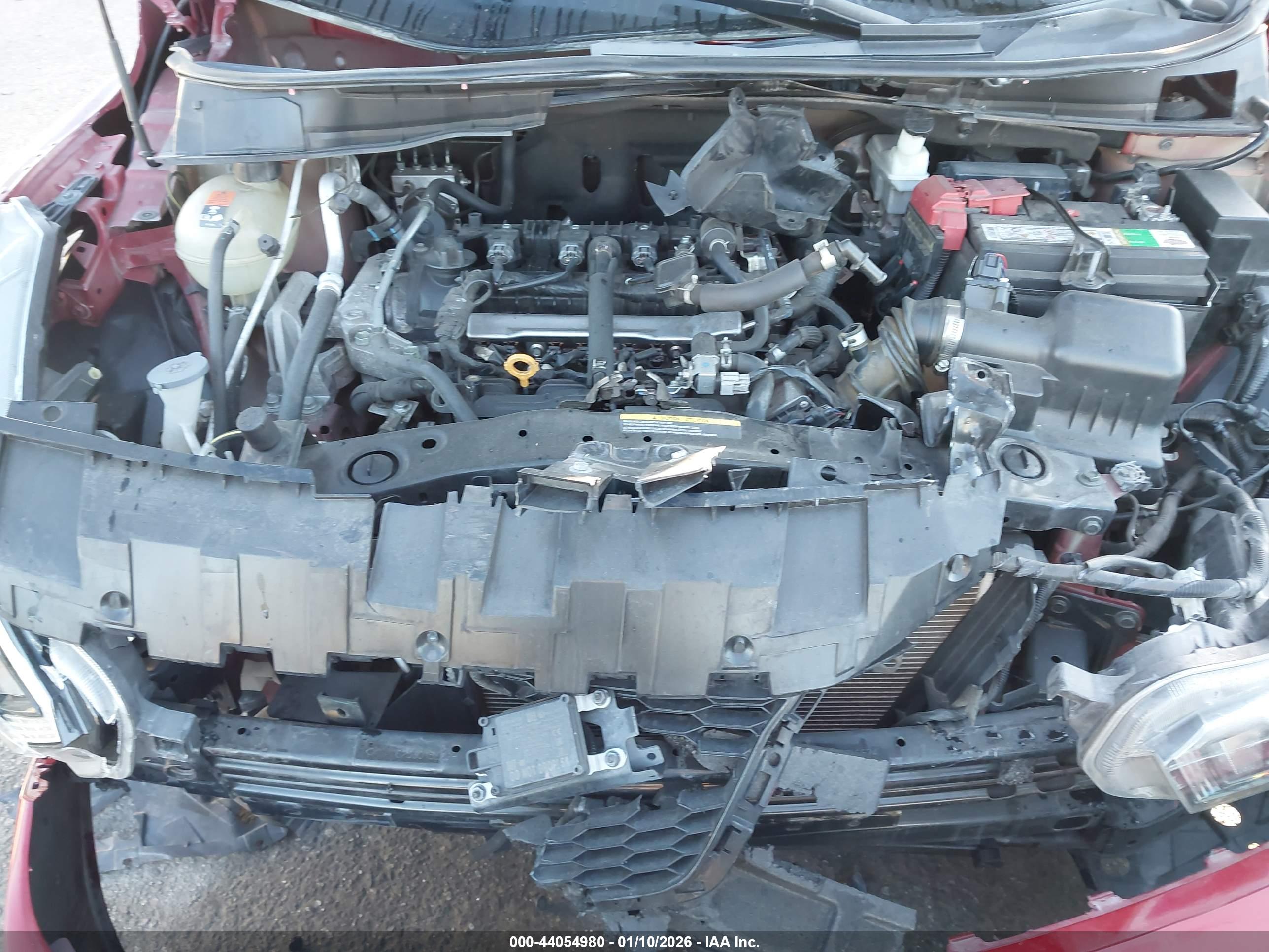 NISSAN VERSA image 10