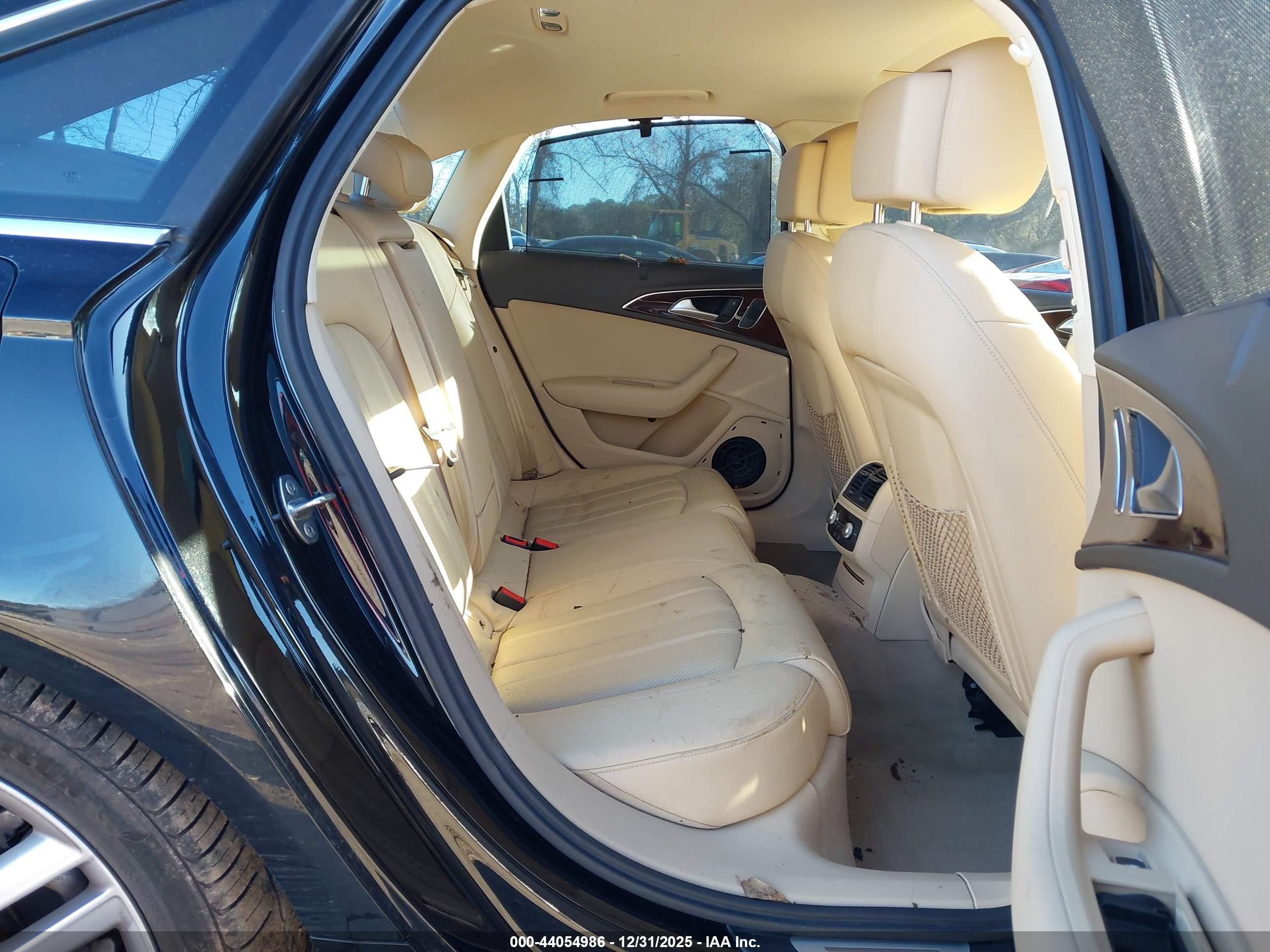 AUDI A6 image 8