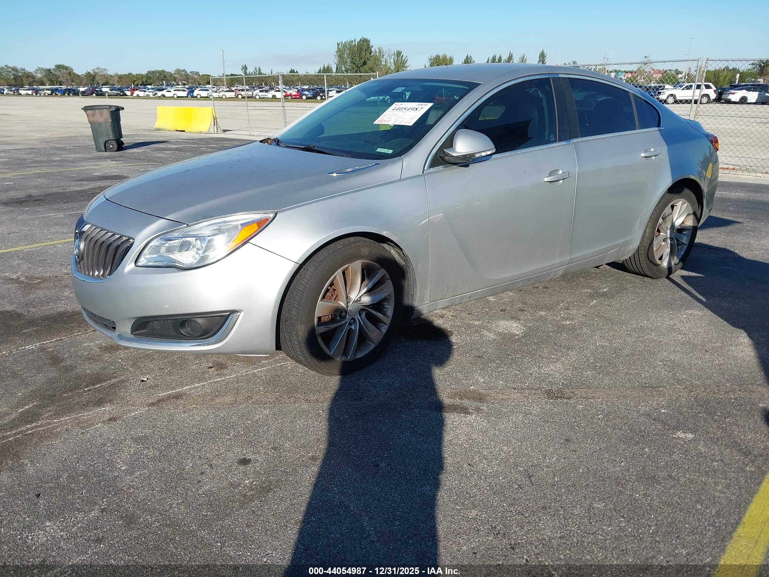 BUICK REGAL image 2