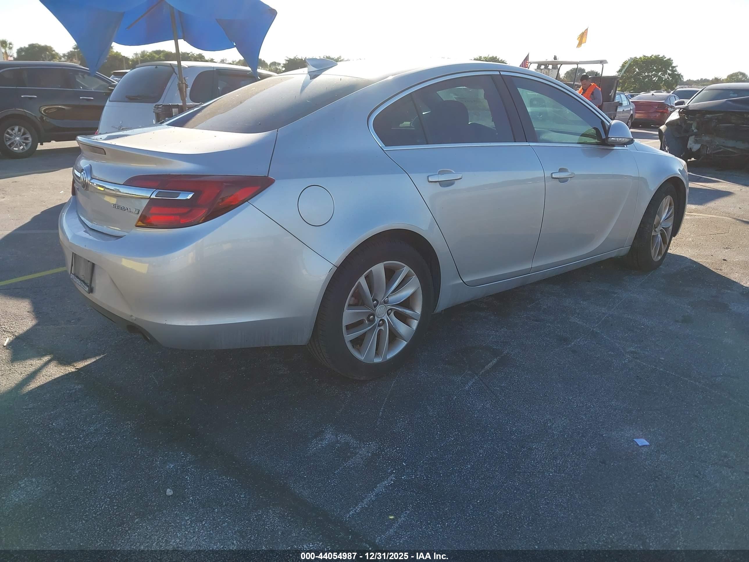 BUICK REGAL image 4