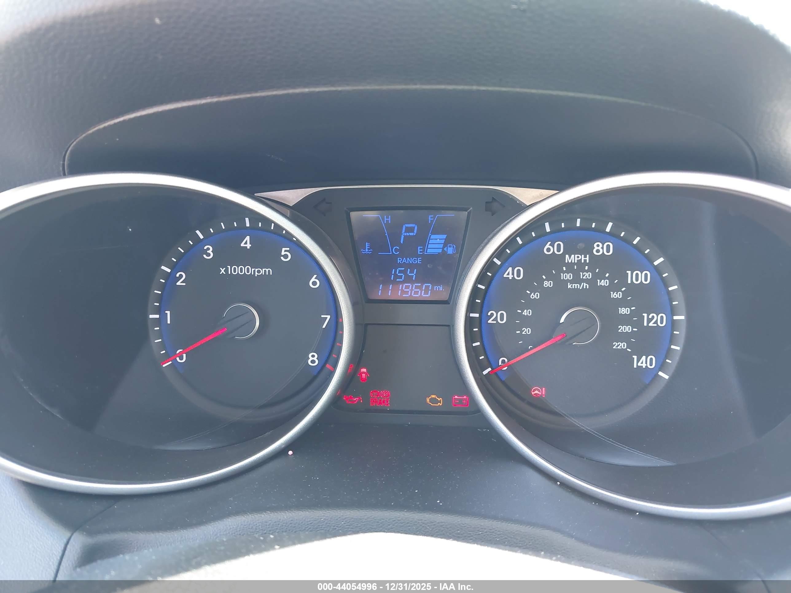 HYUNDAI TUCSON image 7