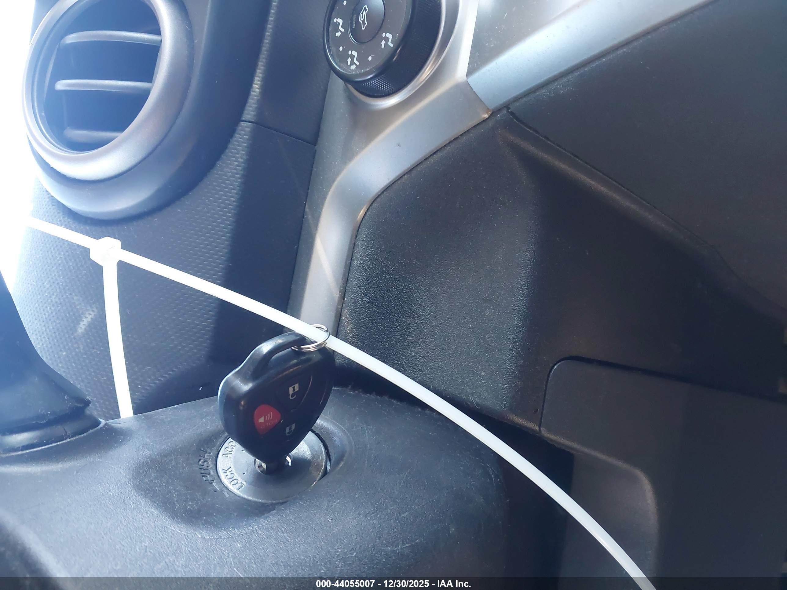 SCION XB image 11