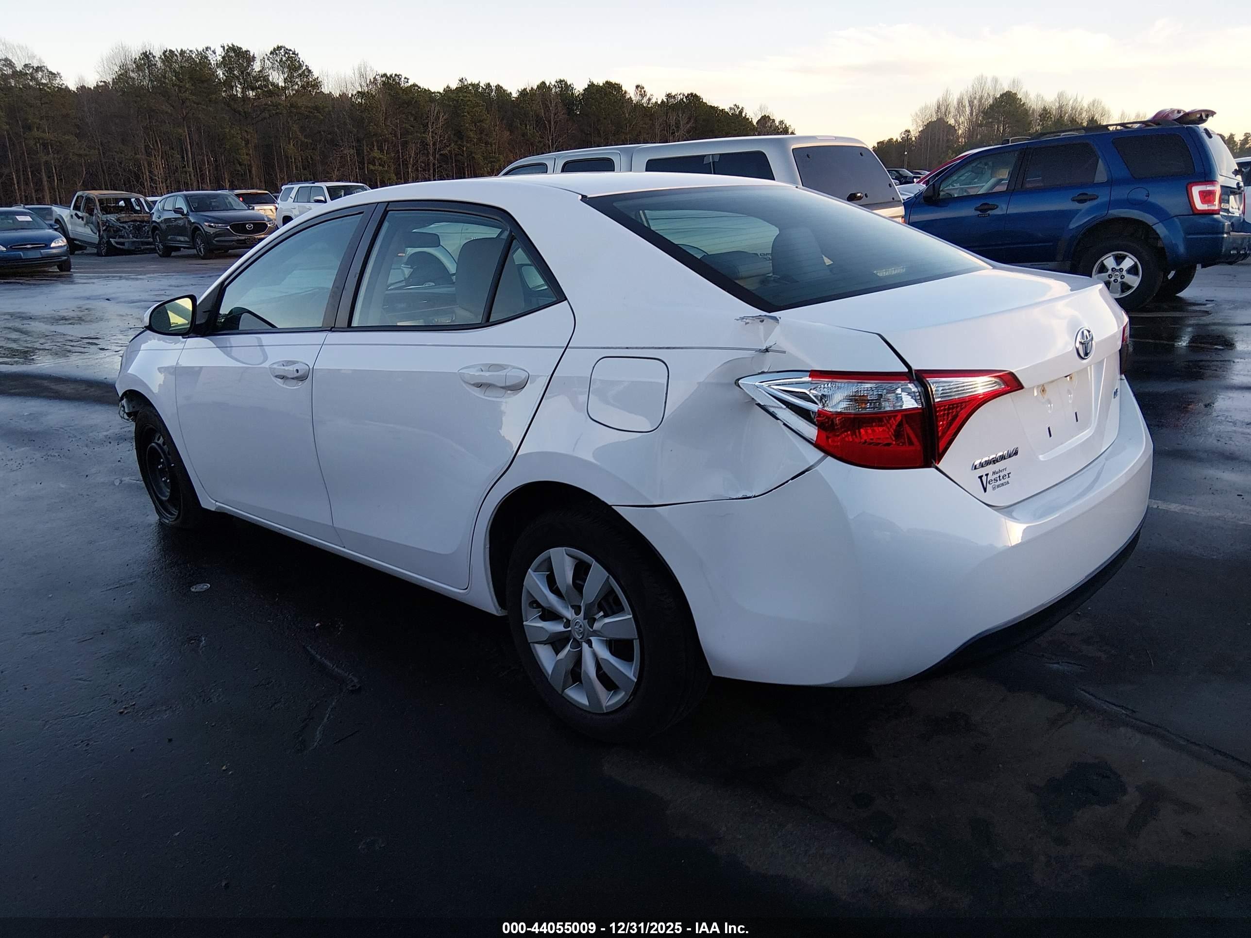 TOYOTA COROLLA image 3