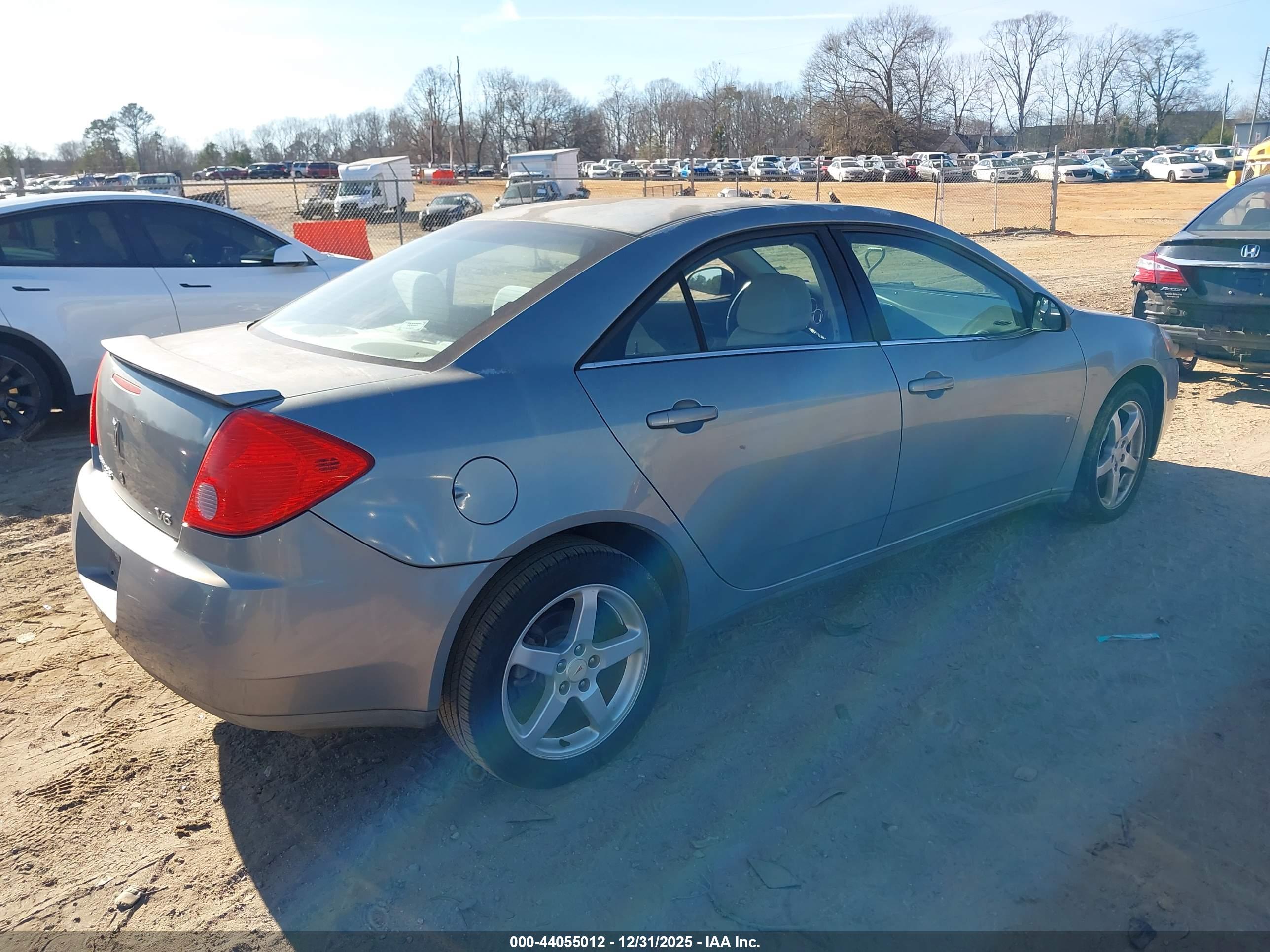 PONTIAC G6 image 4