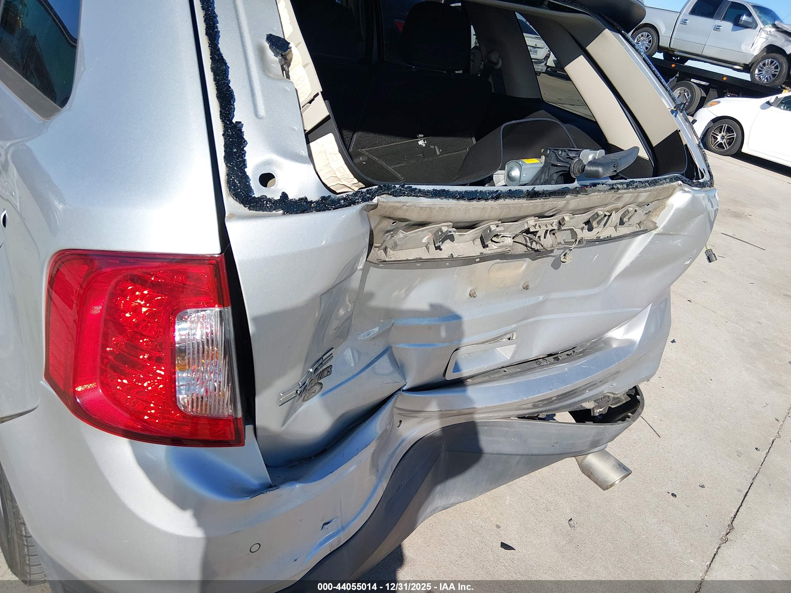 FORD EDGE image 6