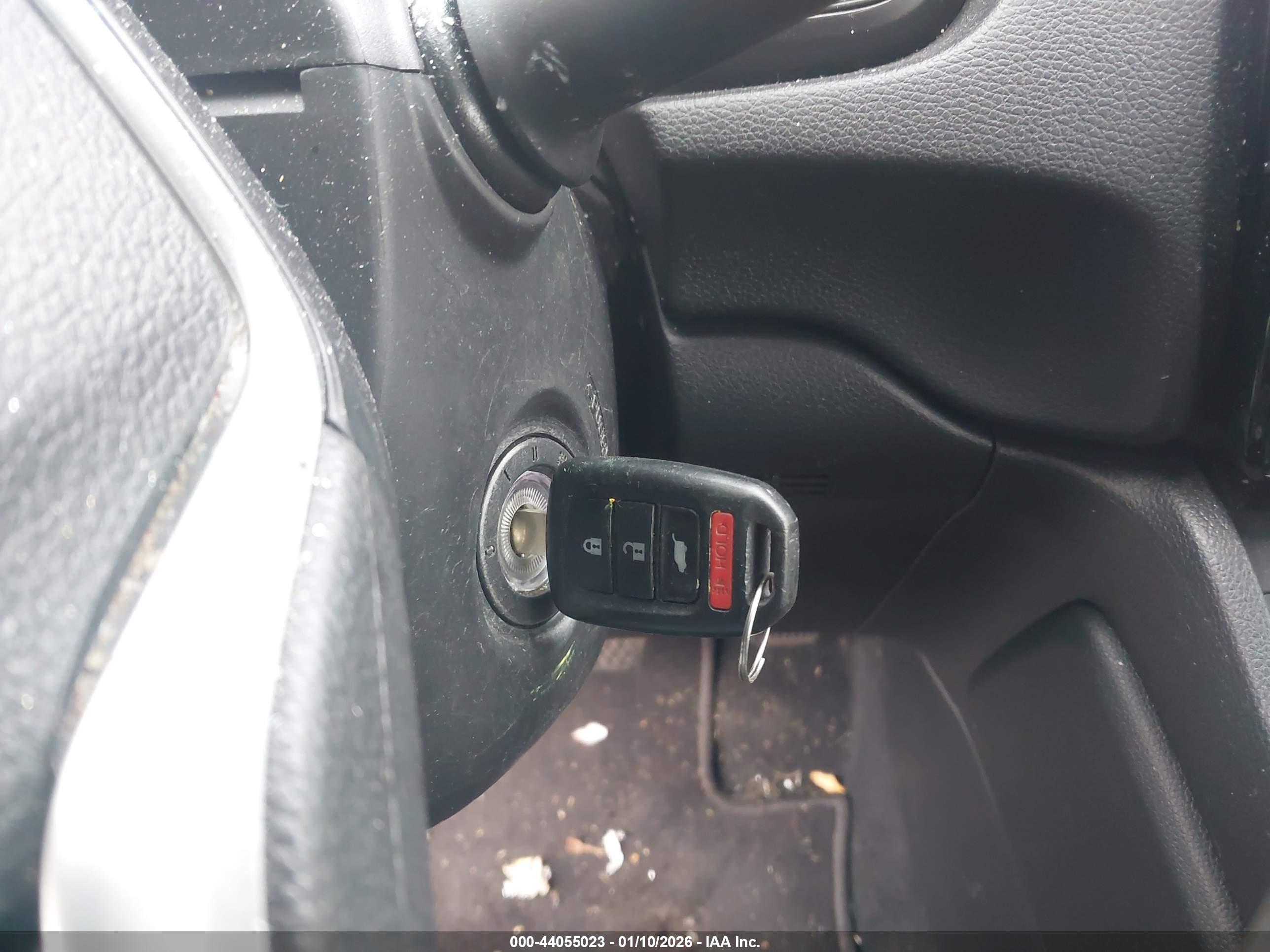 HONDA CR-V image 11