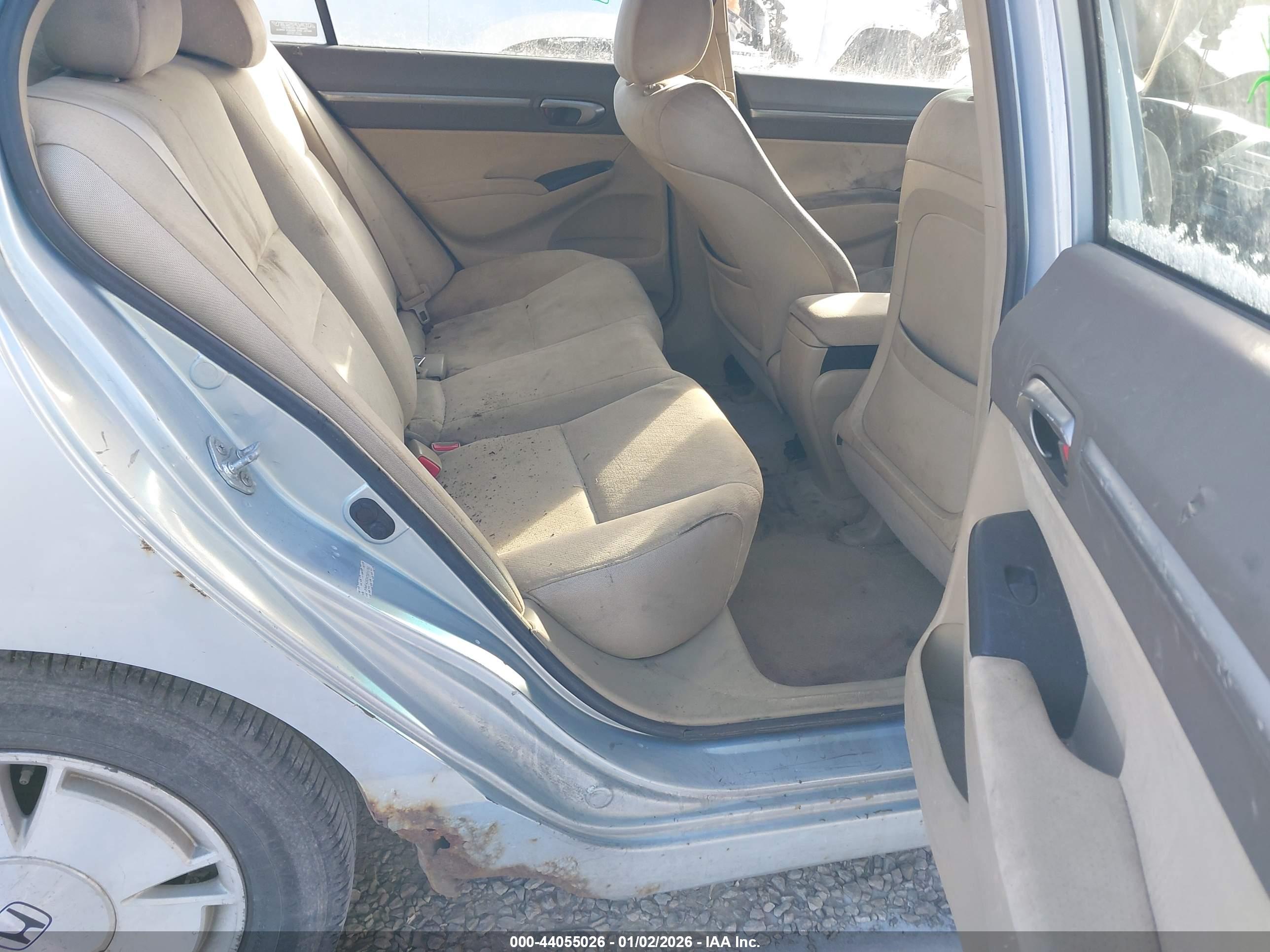 HONDA CIVIC image 8