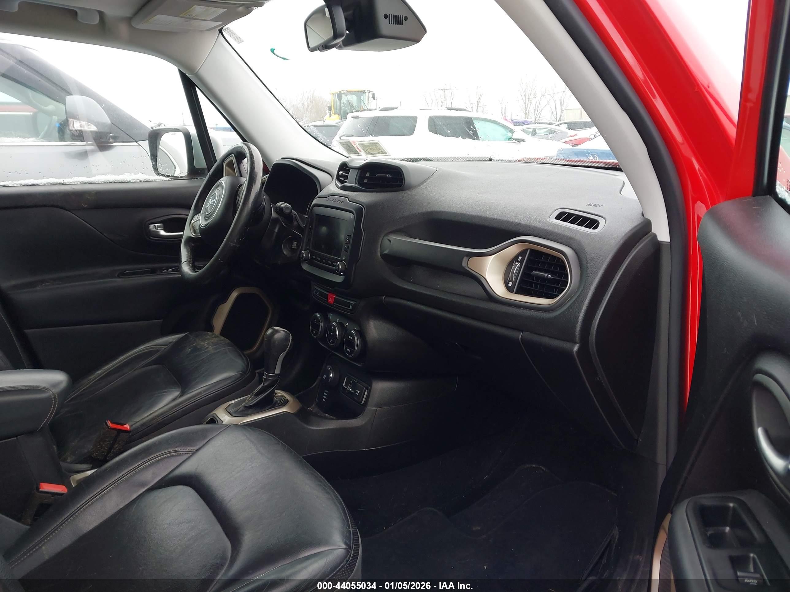 JEEP RENEGADE image 5