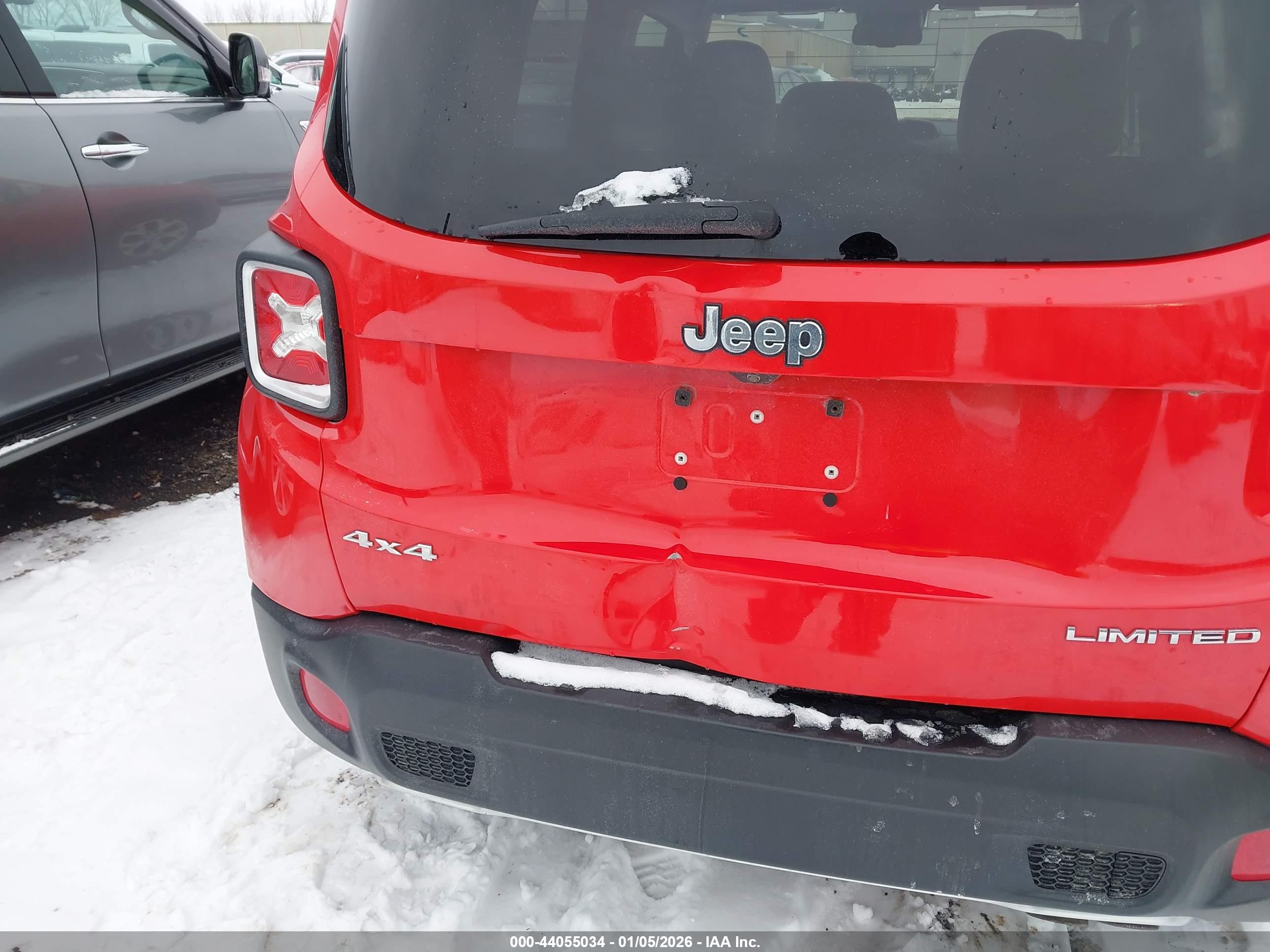JEEP RENEGADE image 6