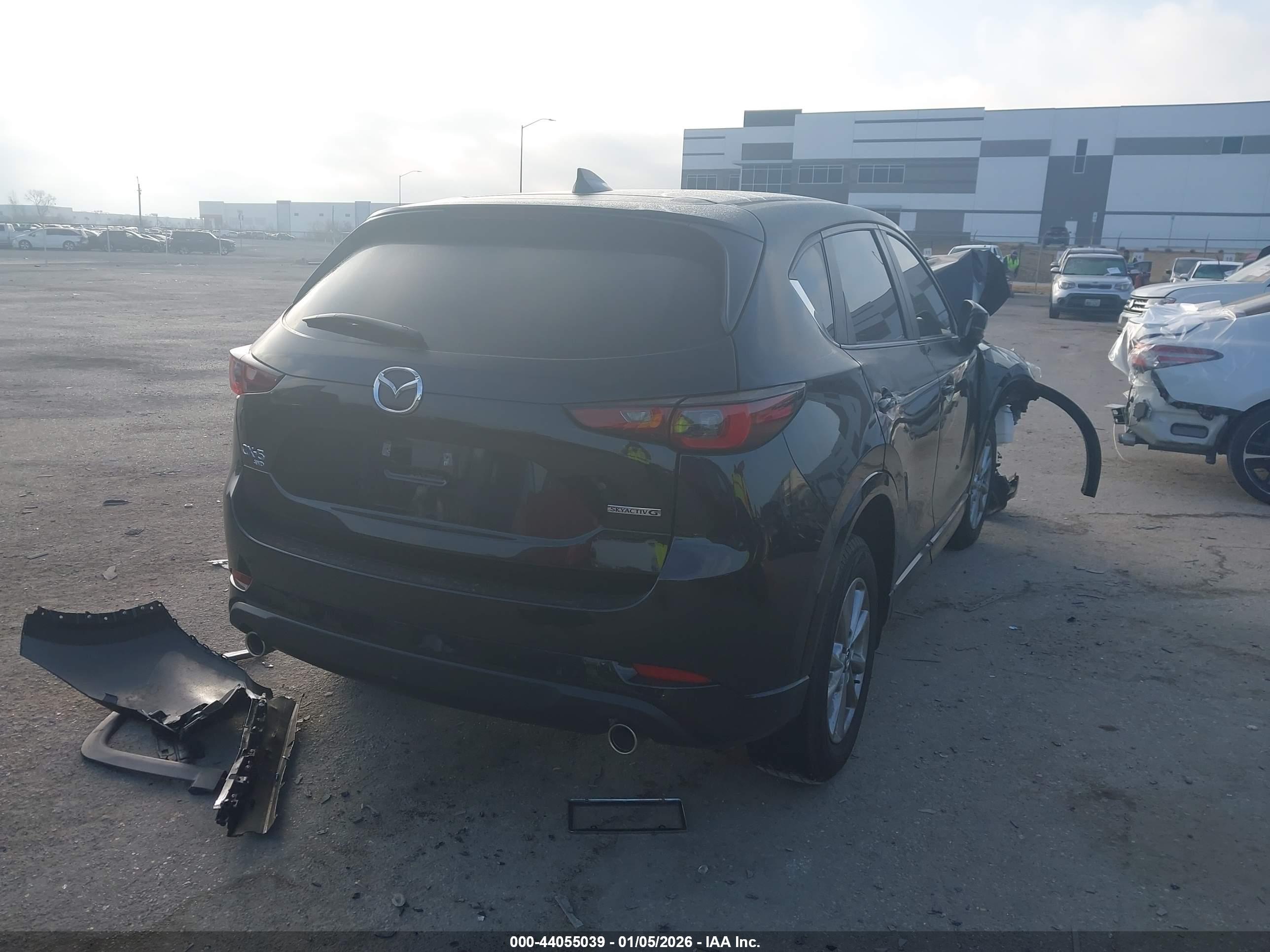 MAZDA CX-5 image 4
