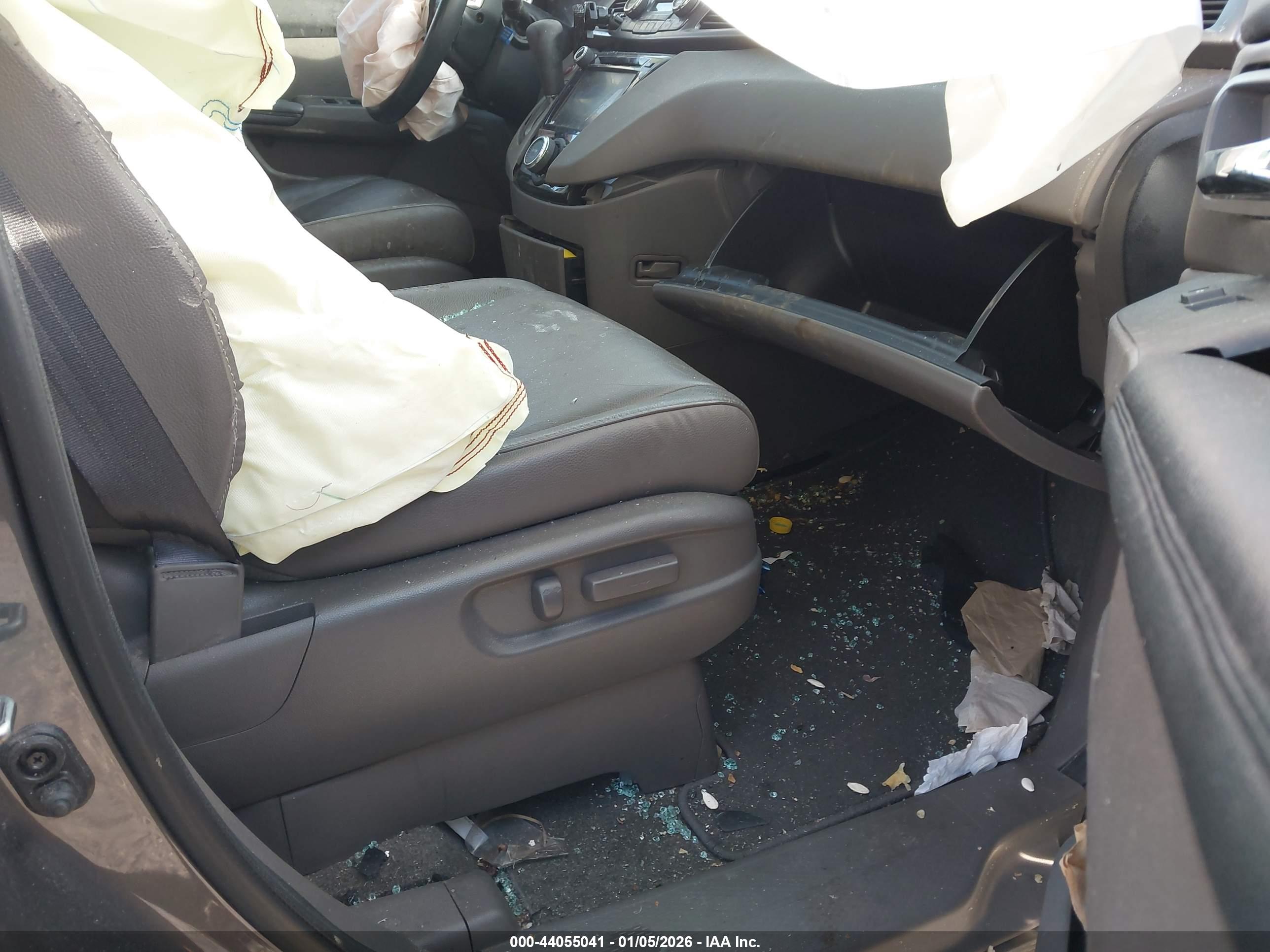 HONDA ODYSSEY image 5