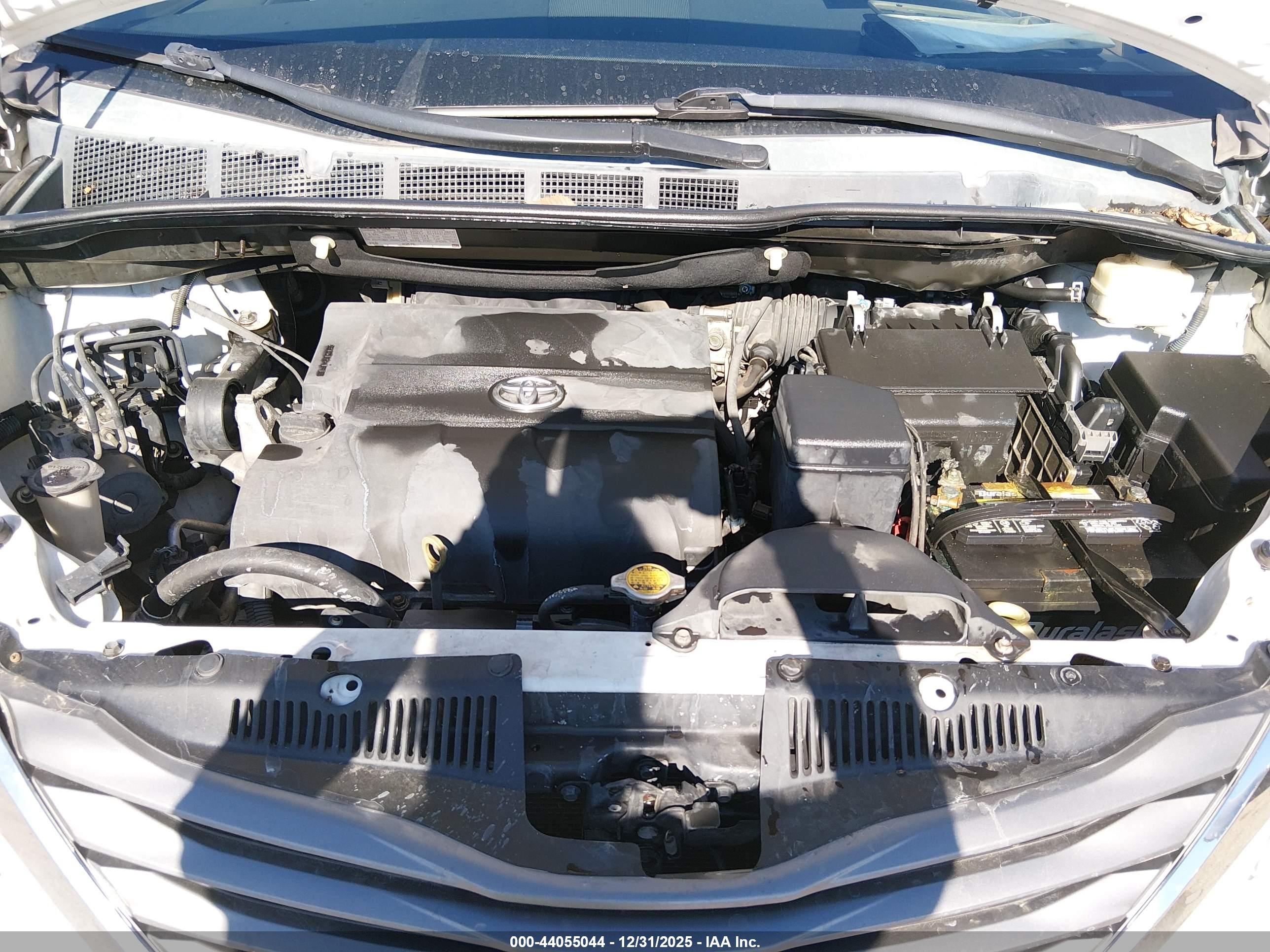 TOYOTA SIENNA image 10