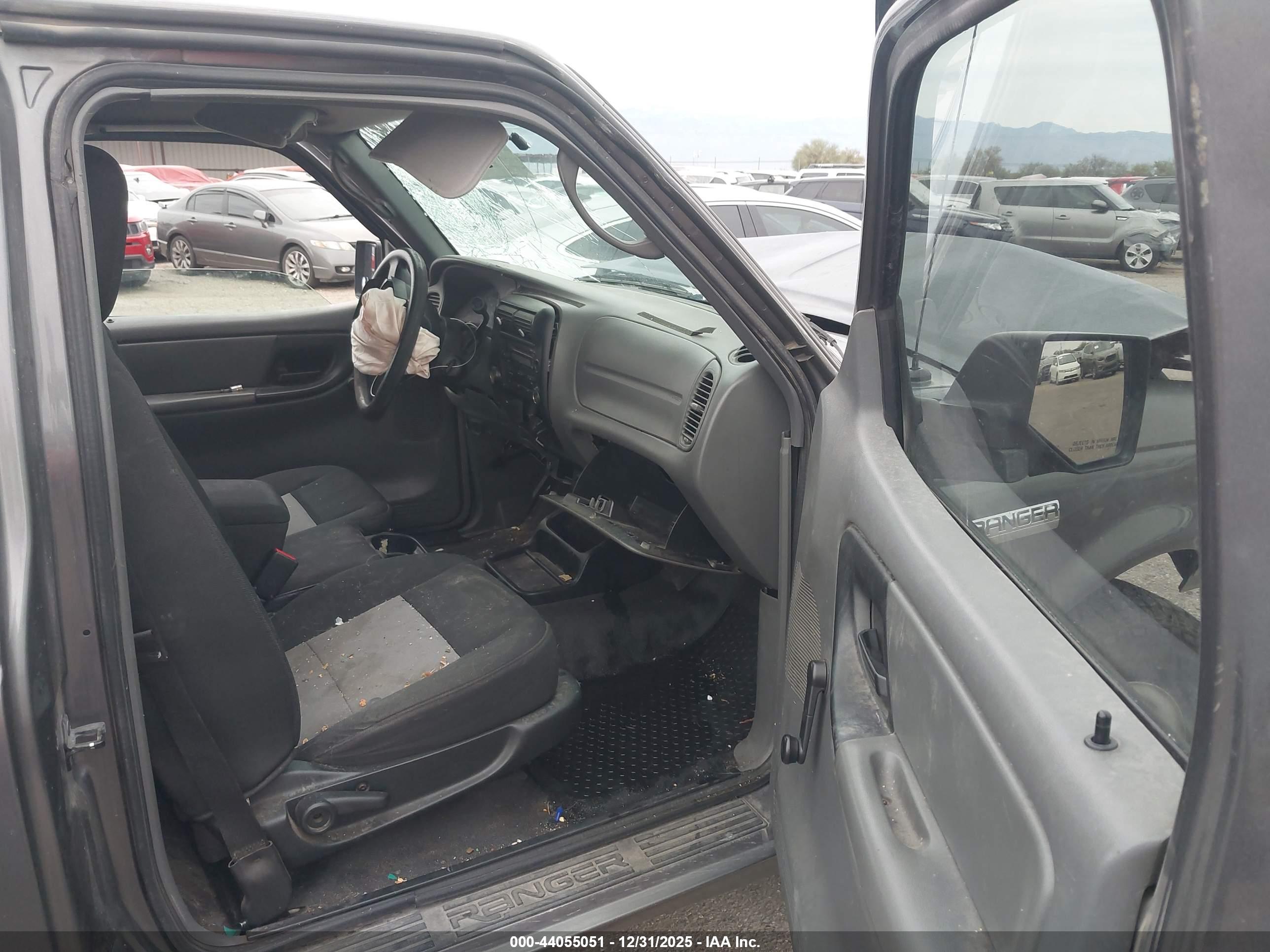 FORD RANGER image 8