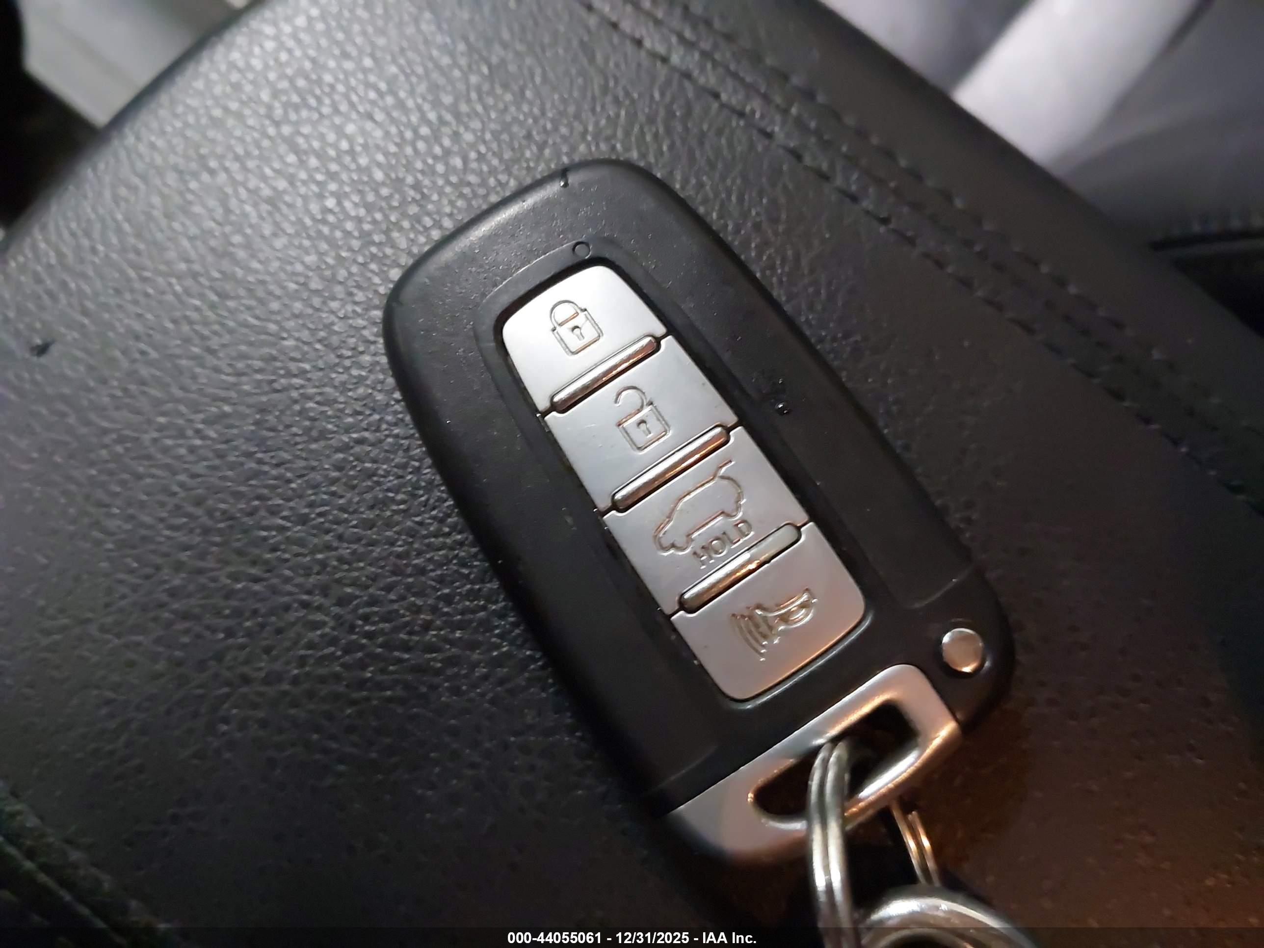 KIA SPORTAGE image 11