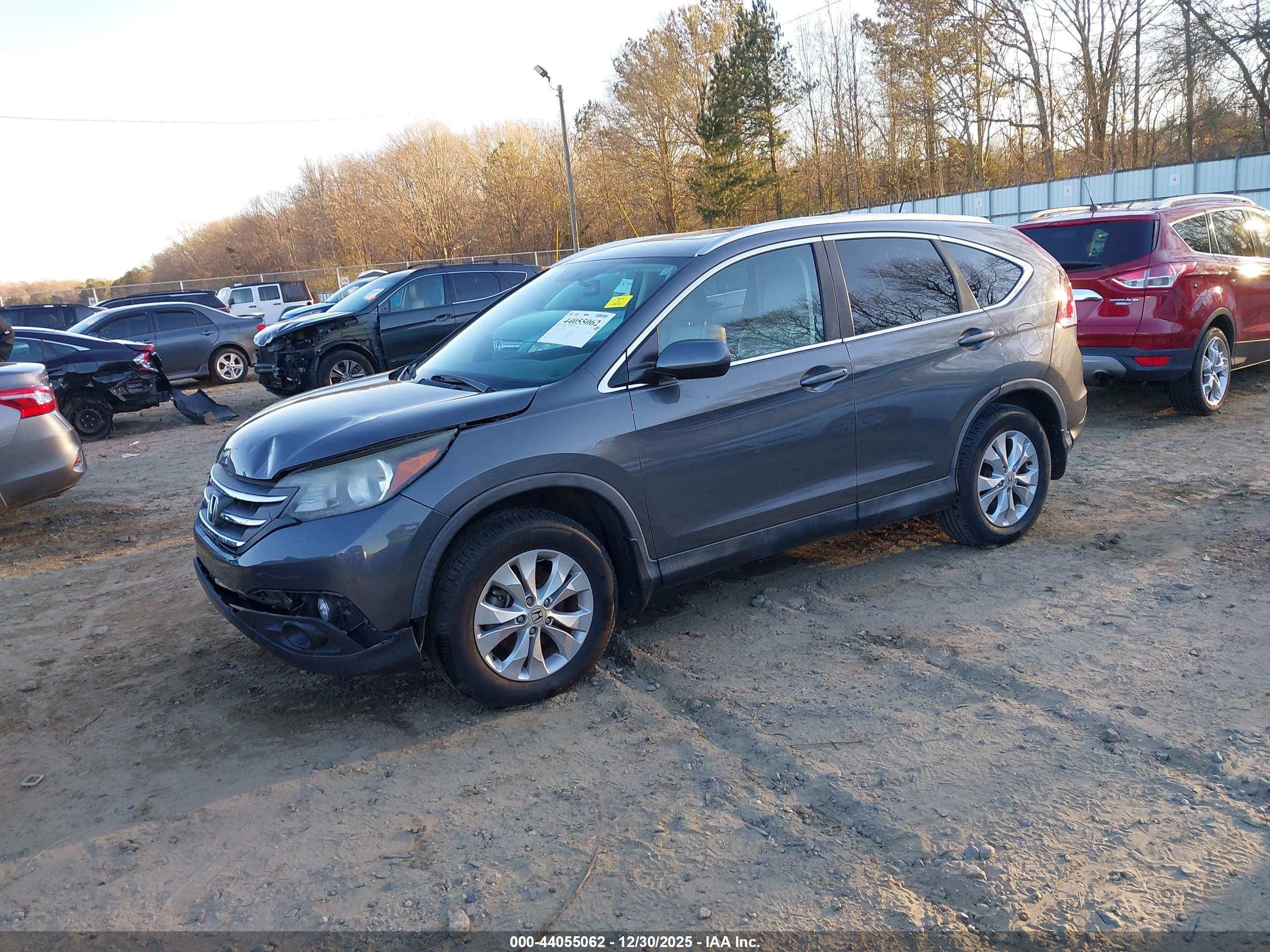 HONDA CR-V image 2