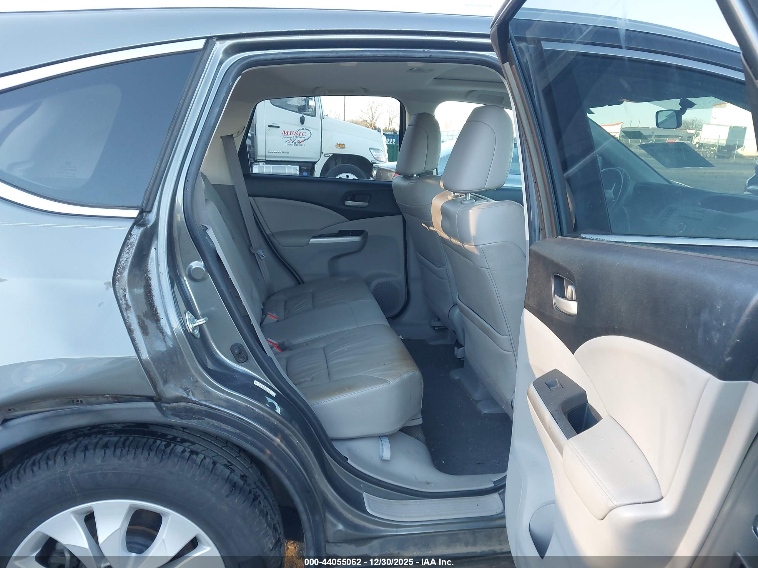 HONDA CR-V image 8