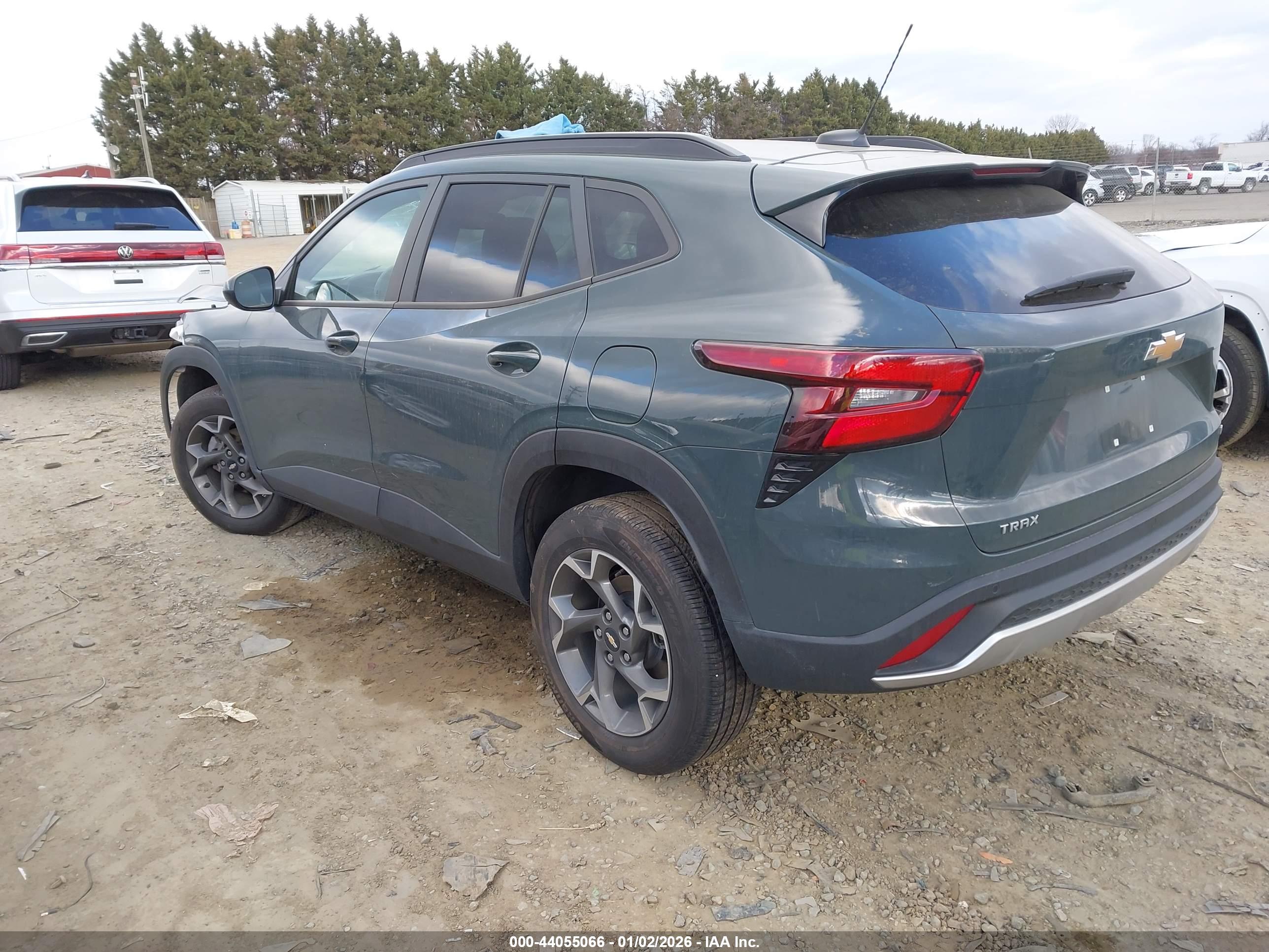 CHEVROLET TRAX image 3