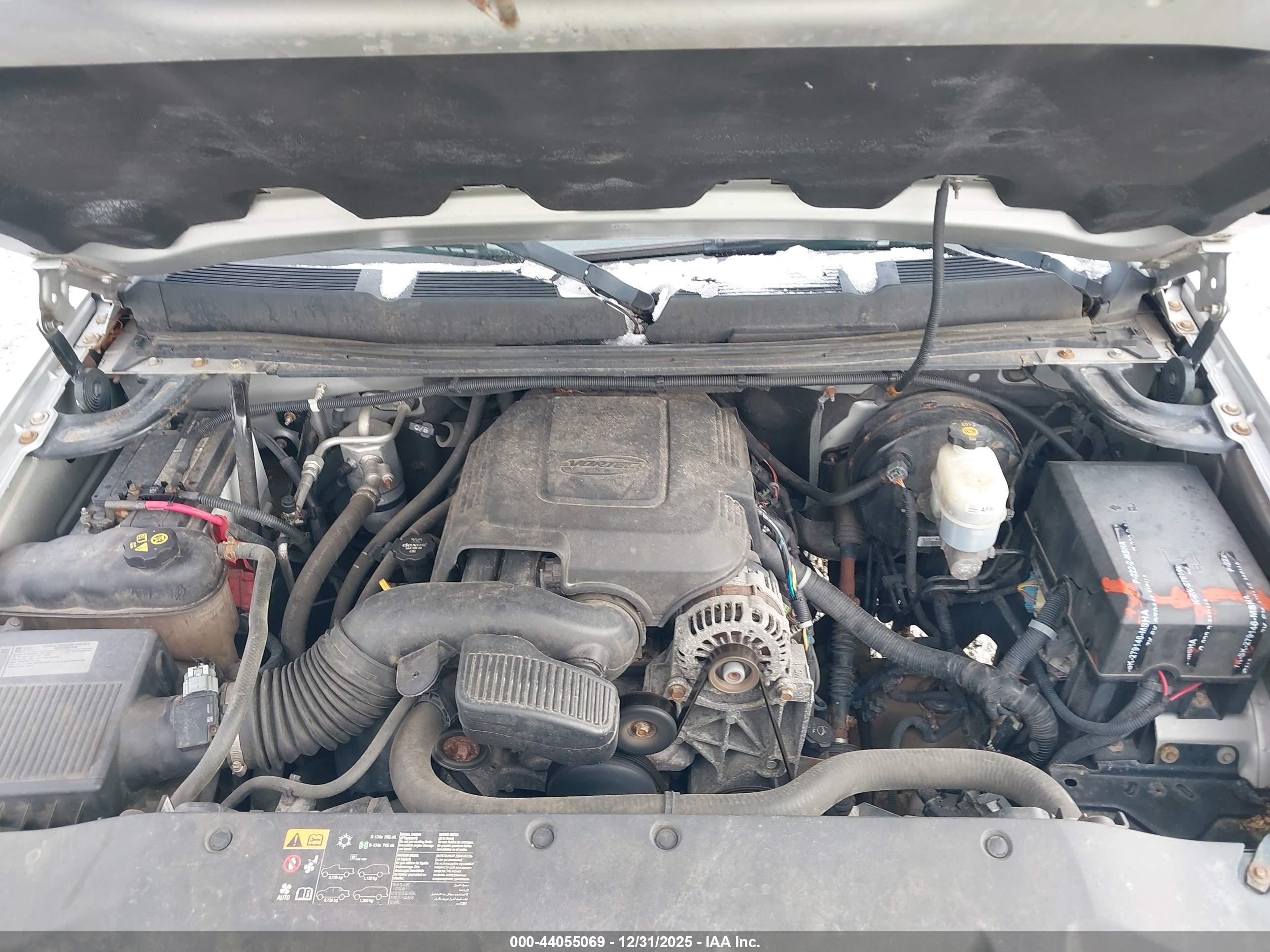 CHEVROLET SILVERADO image 10