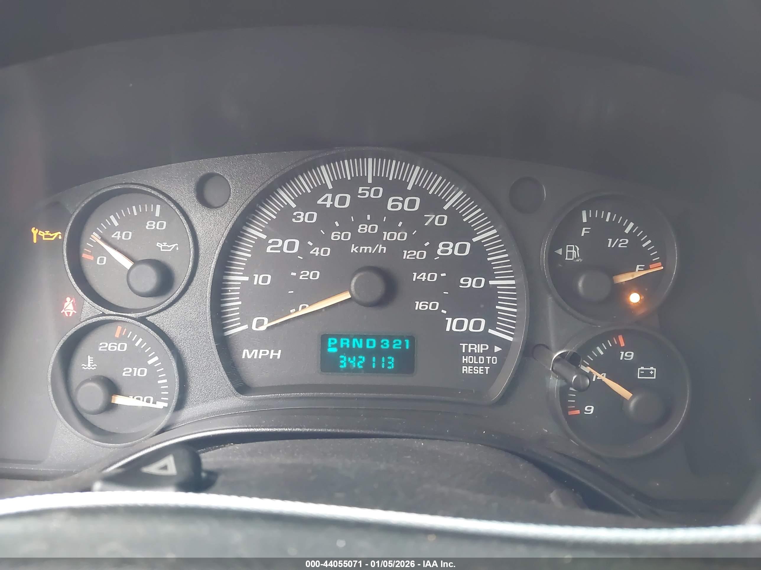 CHEVROLET EXPRESS image 7