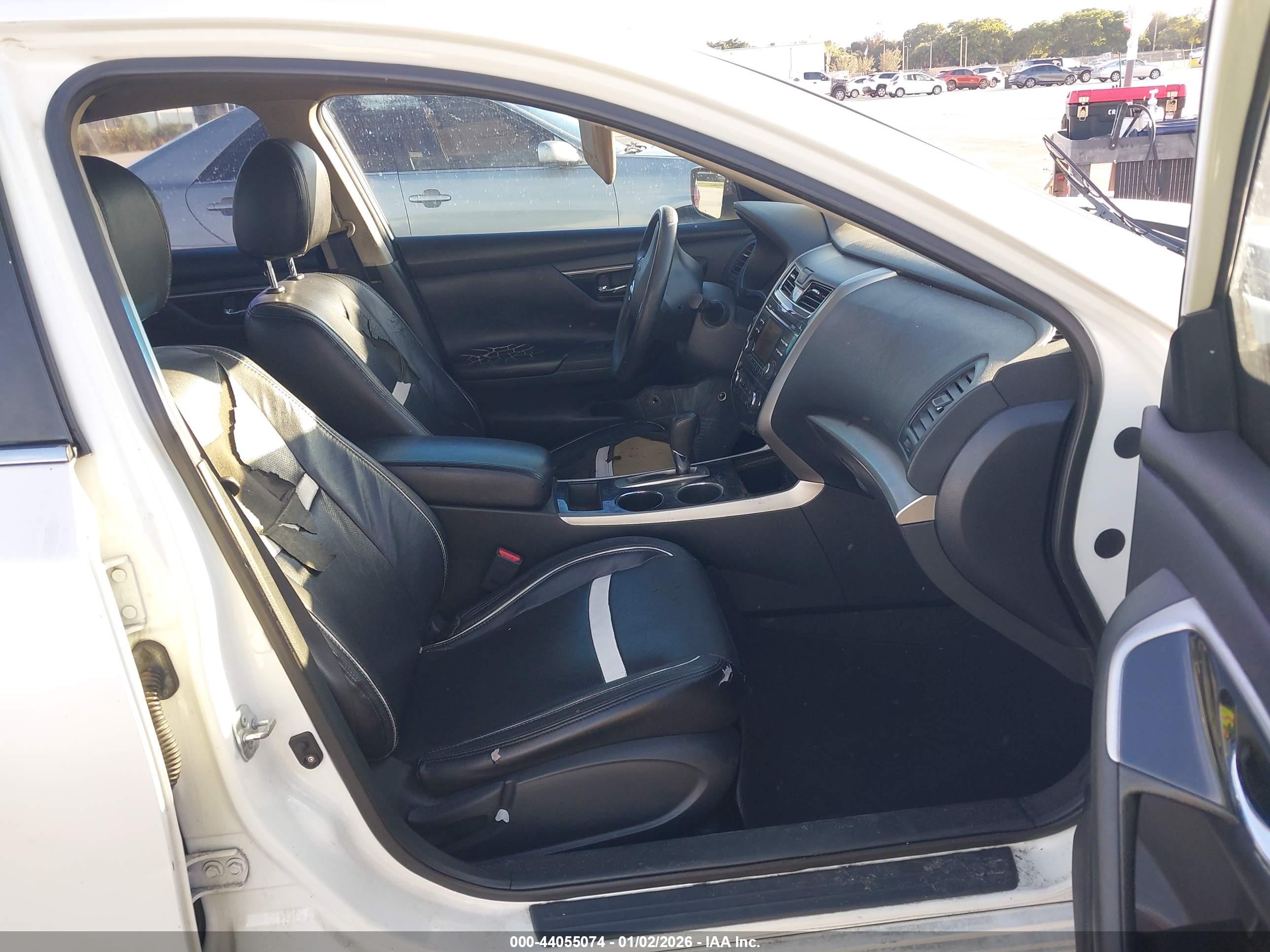 NISSAN ALTIMA image 5