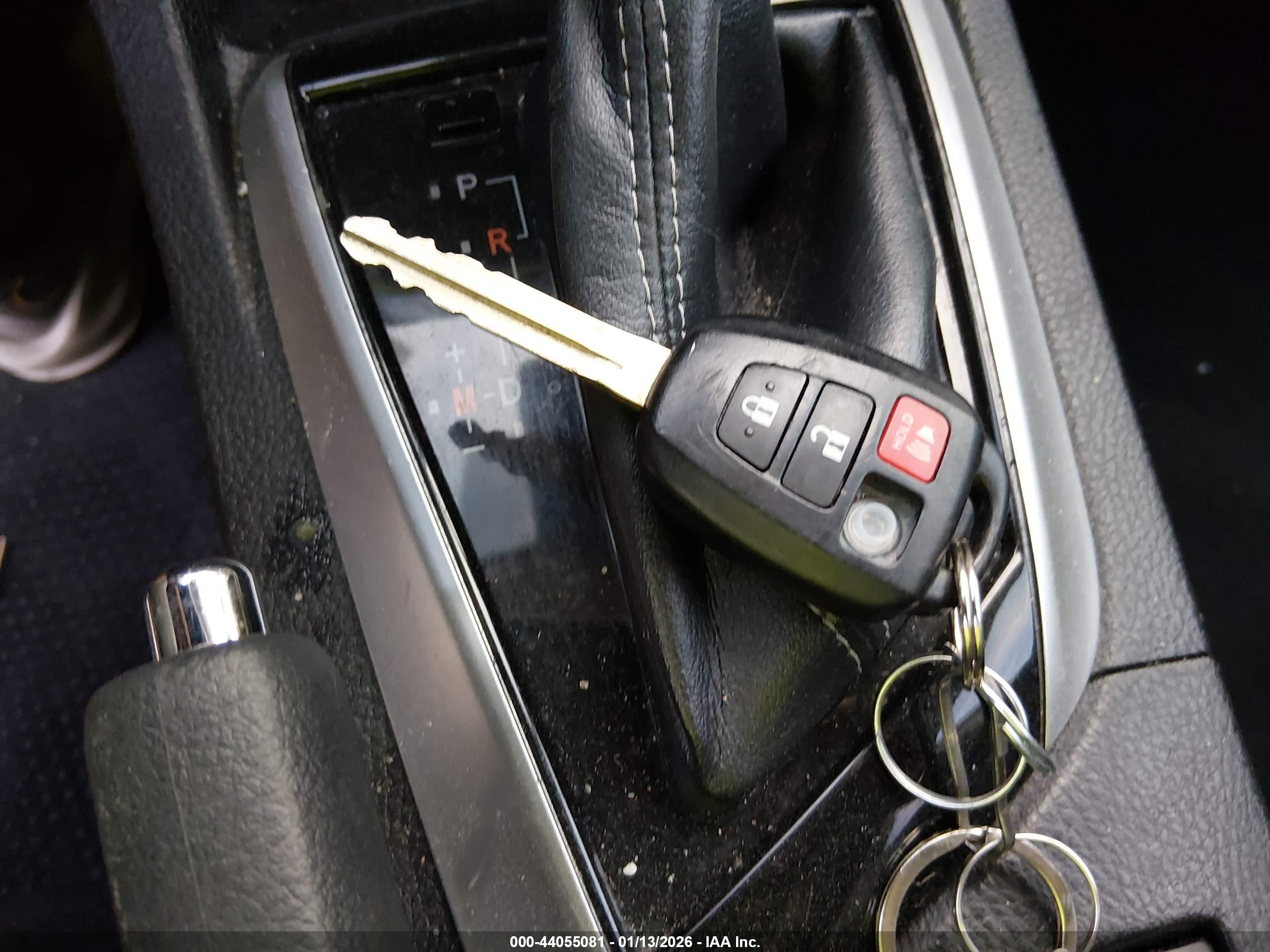 TOYOTA COROLLA image 11