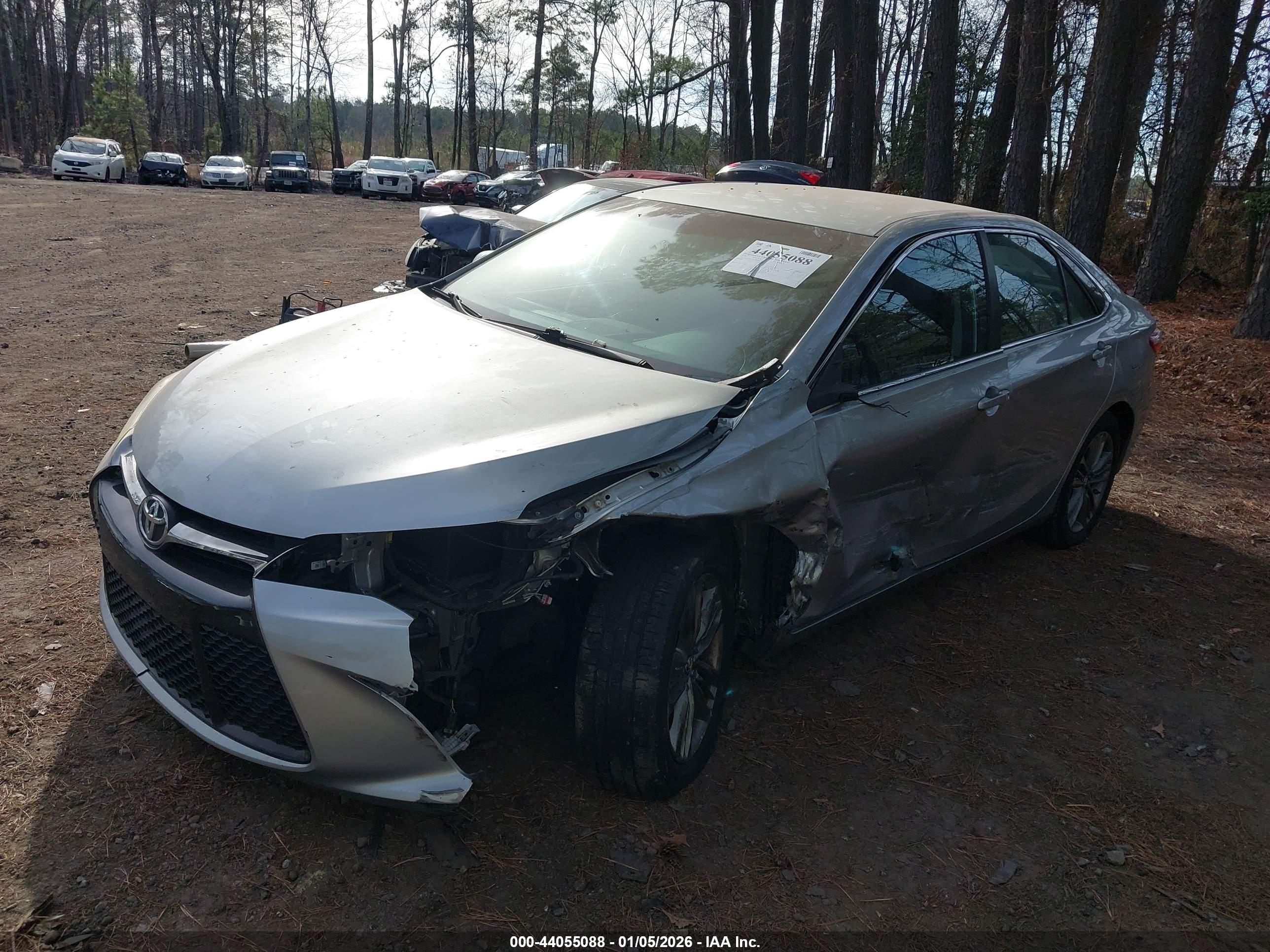 TOYOTA CAMRY image 6