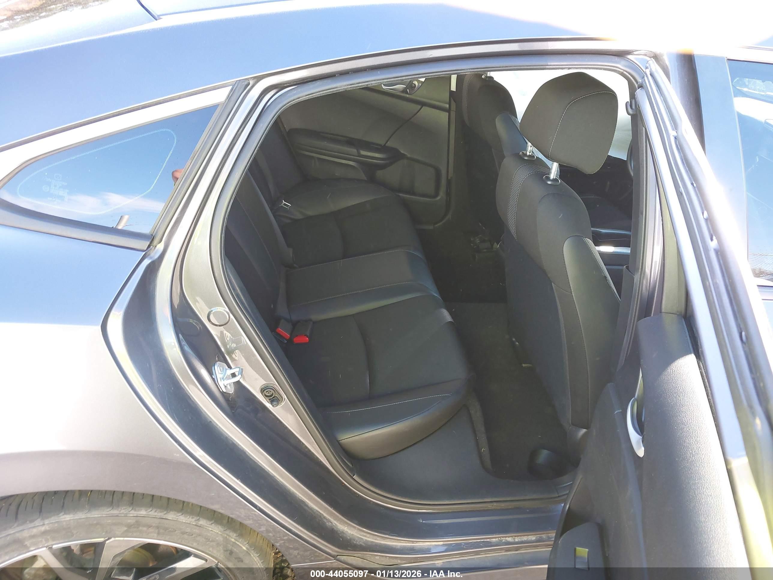 HONDA CIVIC image 8