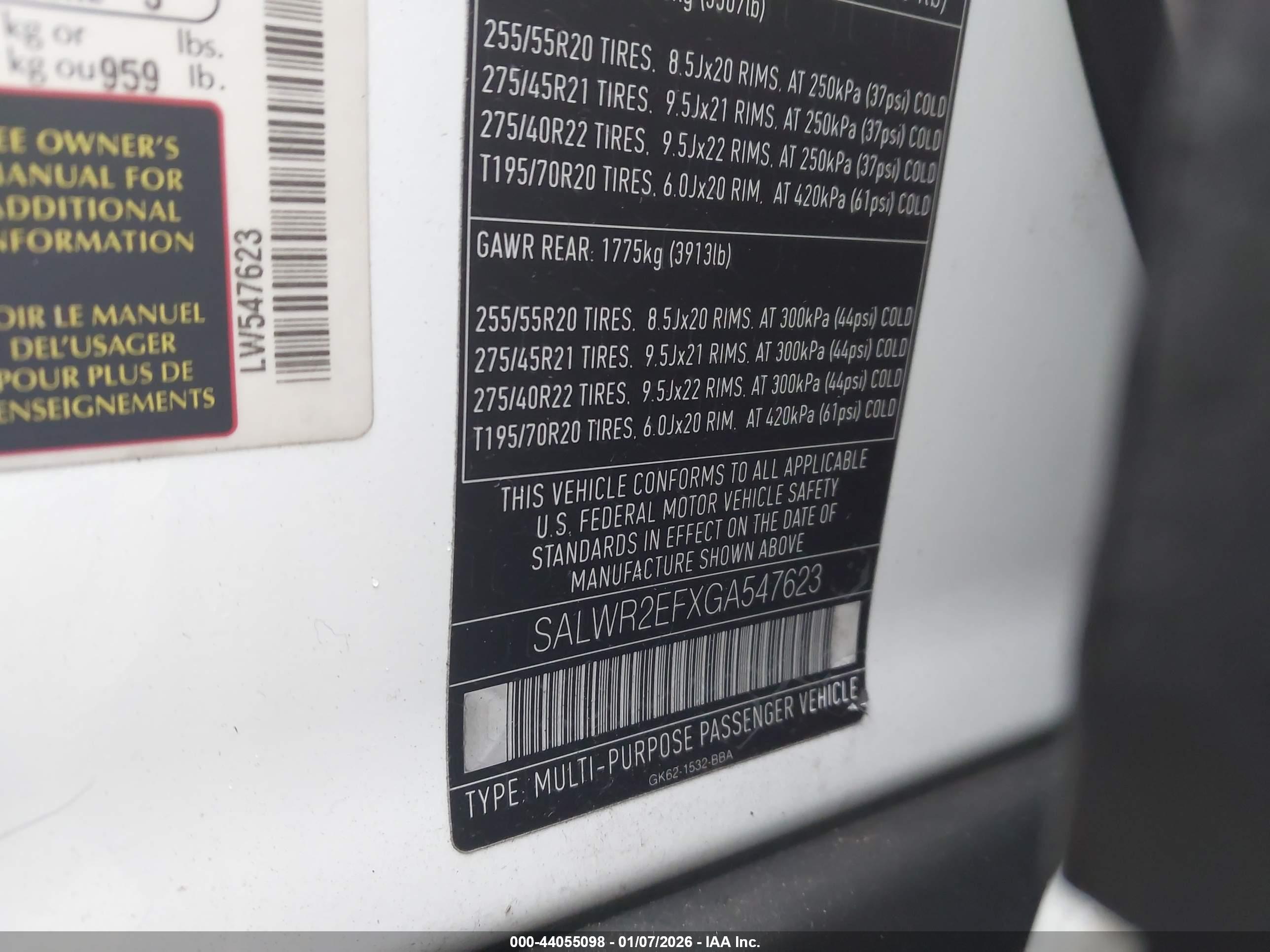 LAND ROVER image 9