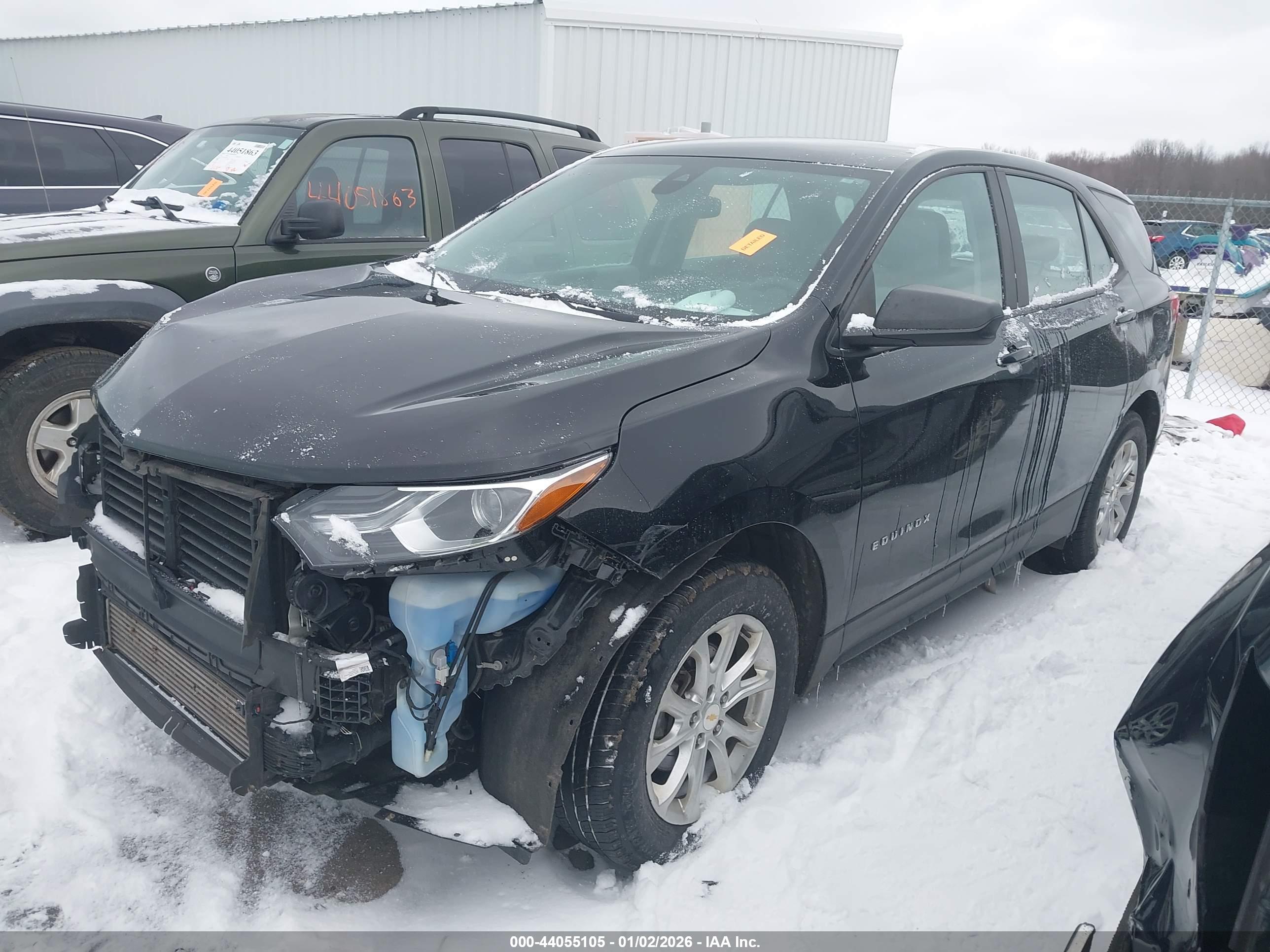 CHEVROLET EQUINOX image 2