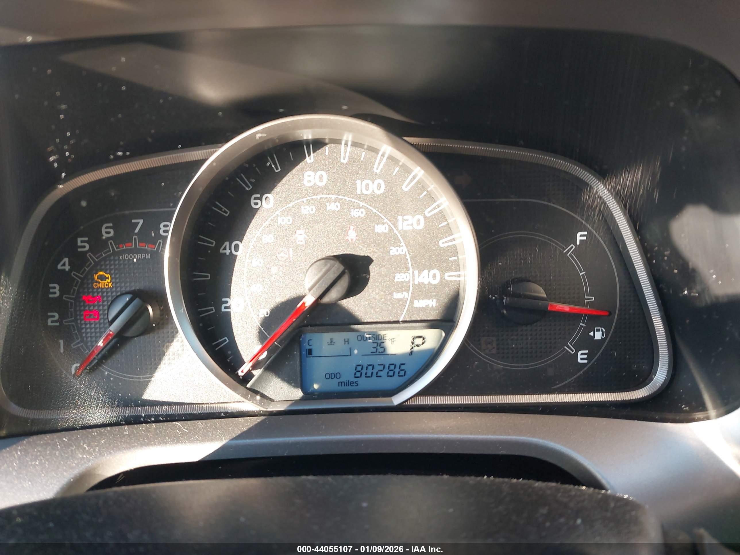 TOYOTA RAV4 image 7