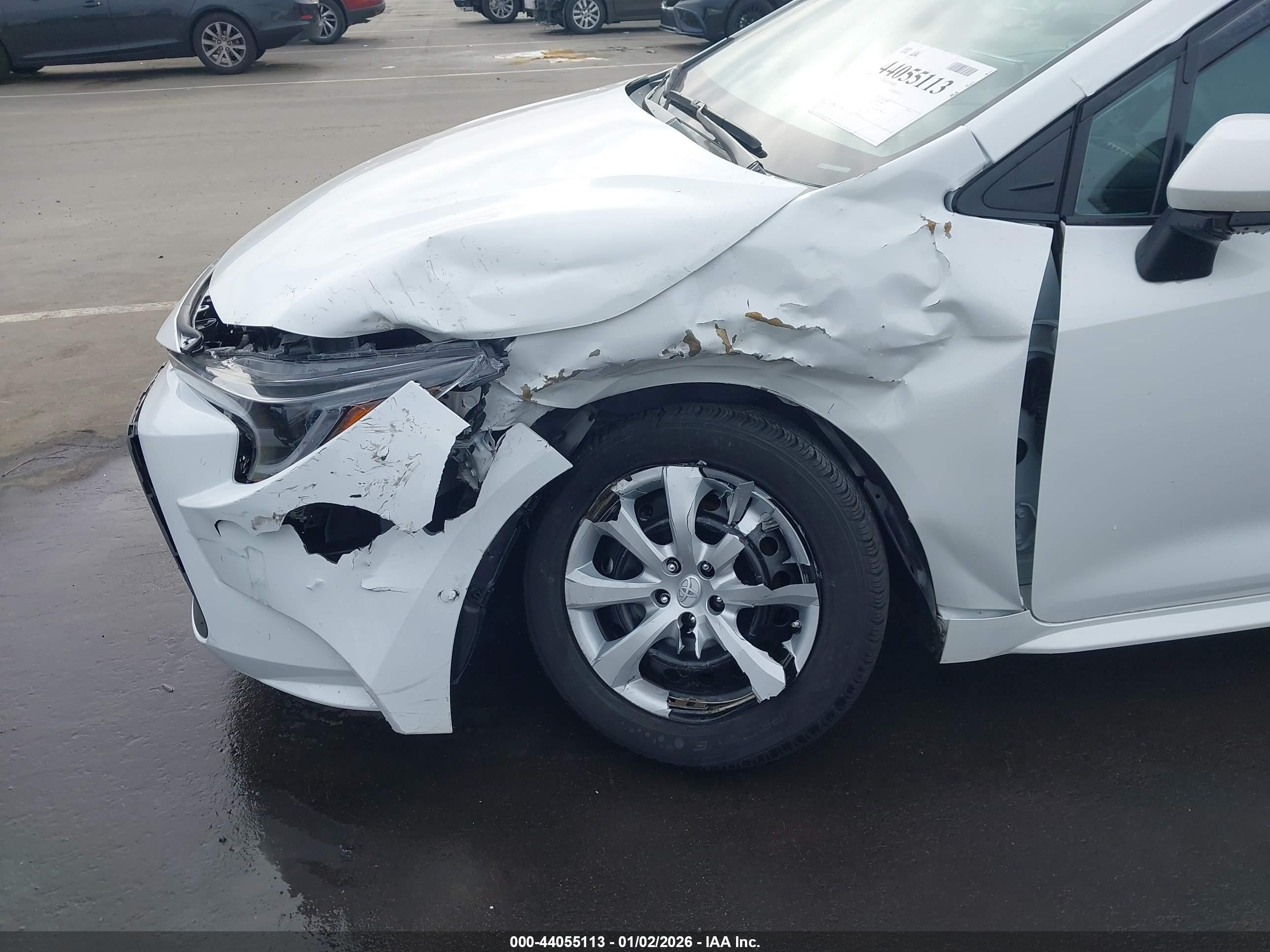 TOYOTA COROLLA image 6