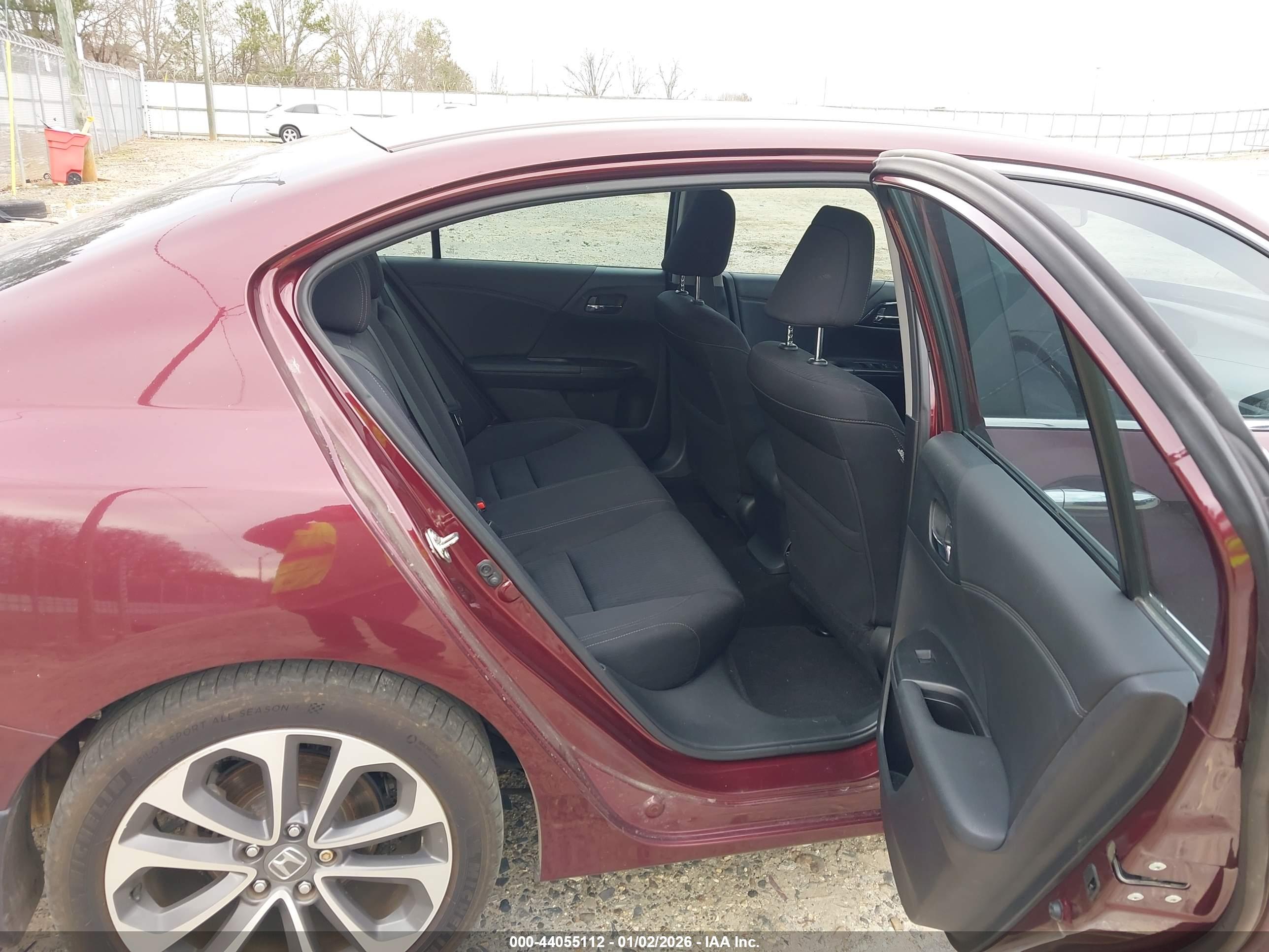 HONDA ACCORD image 8