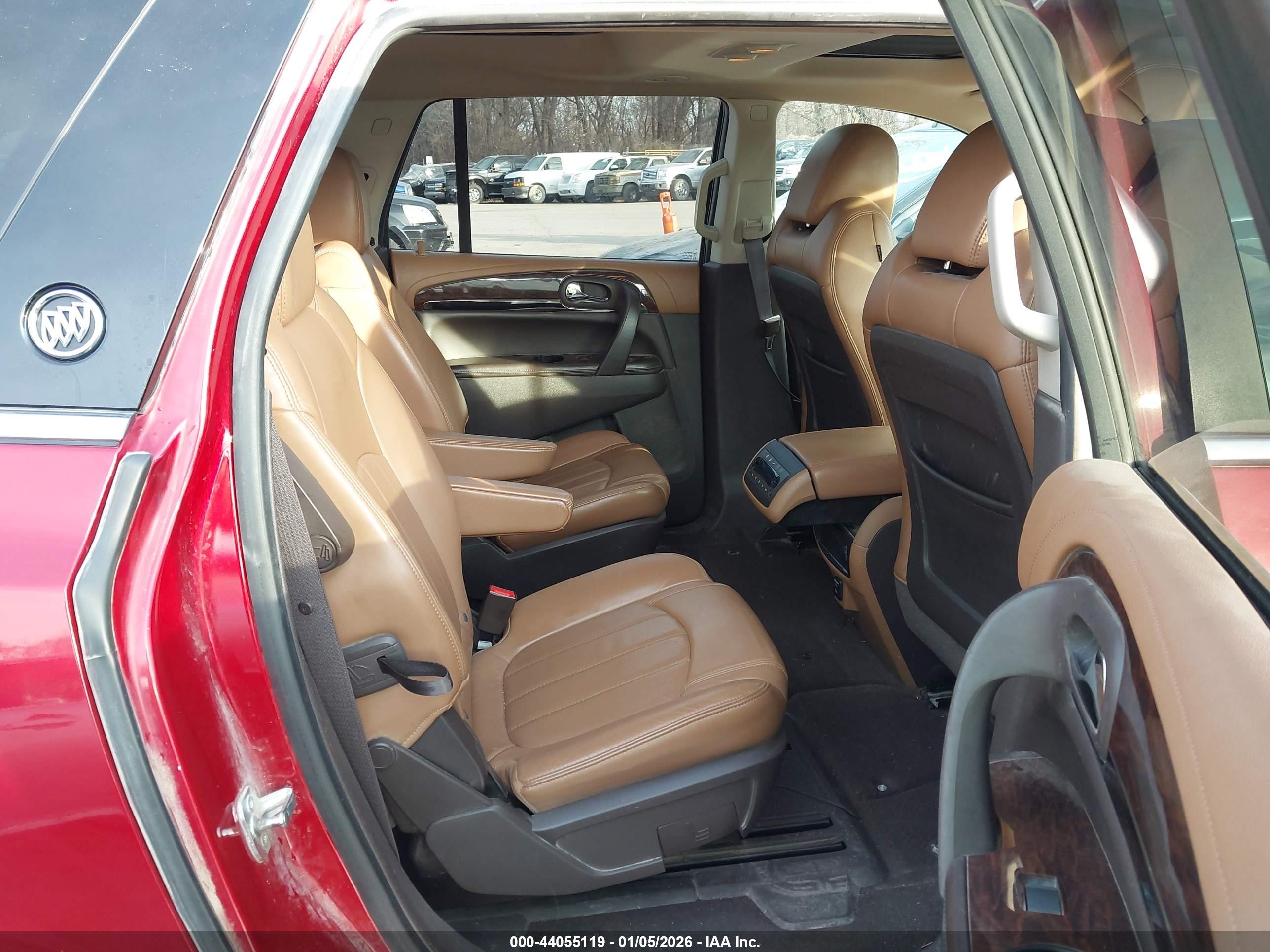 BUICK ENCLAVE image 8