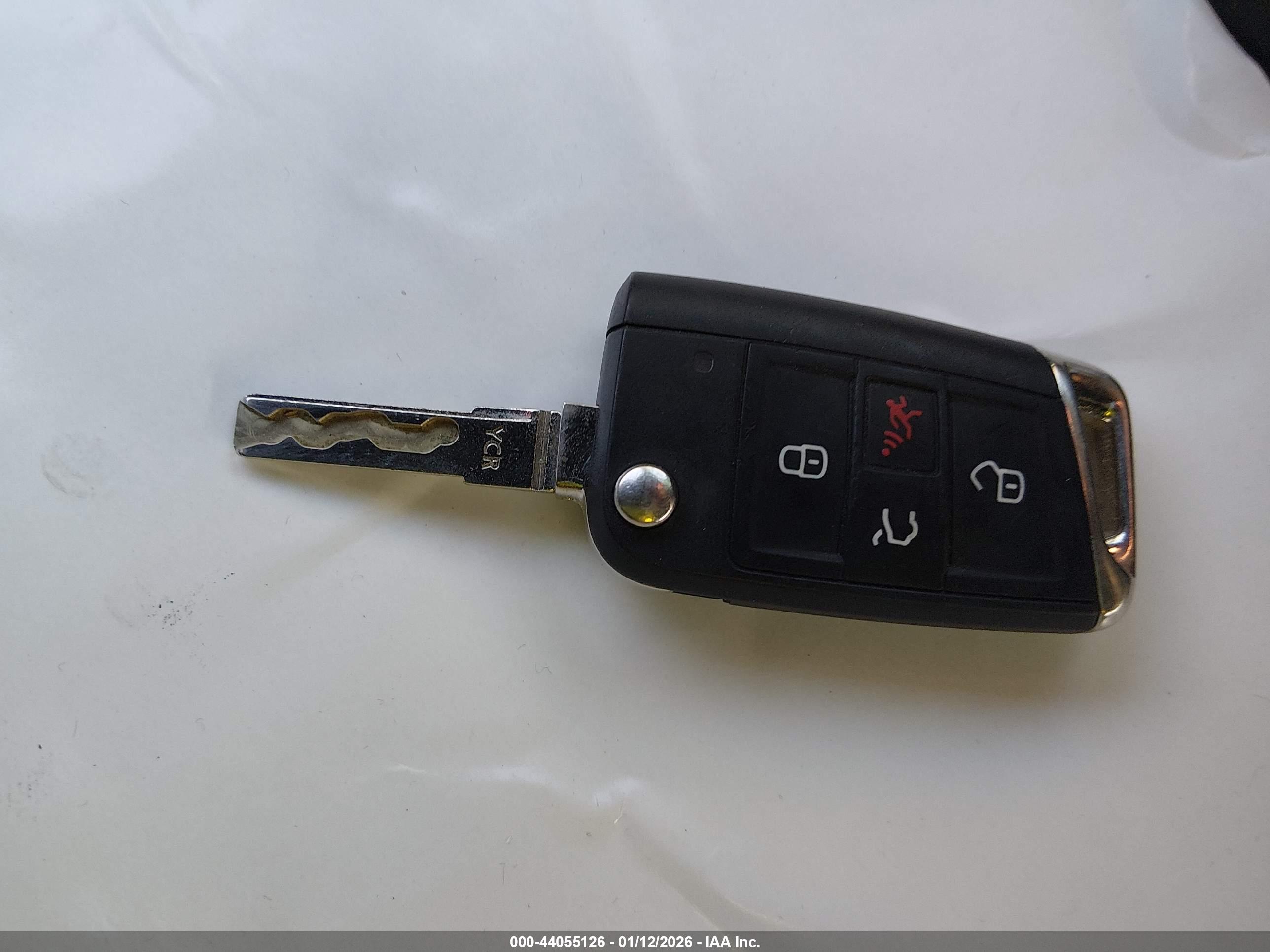 VOLKSWAGEN GOLF image 11