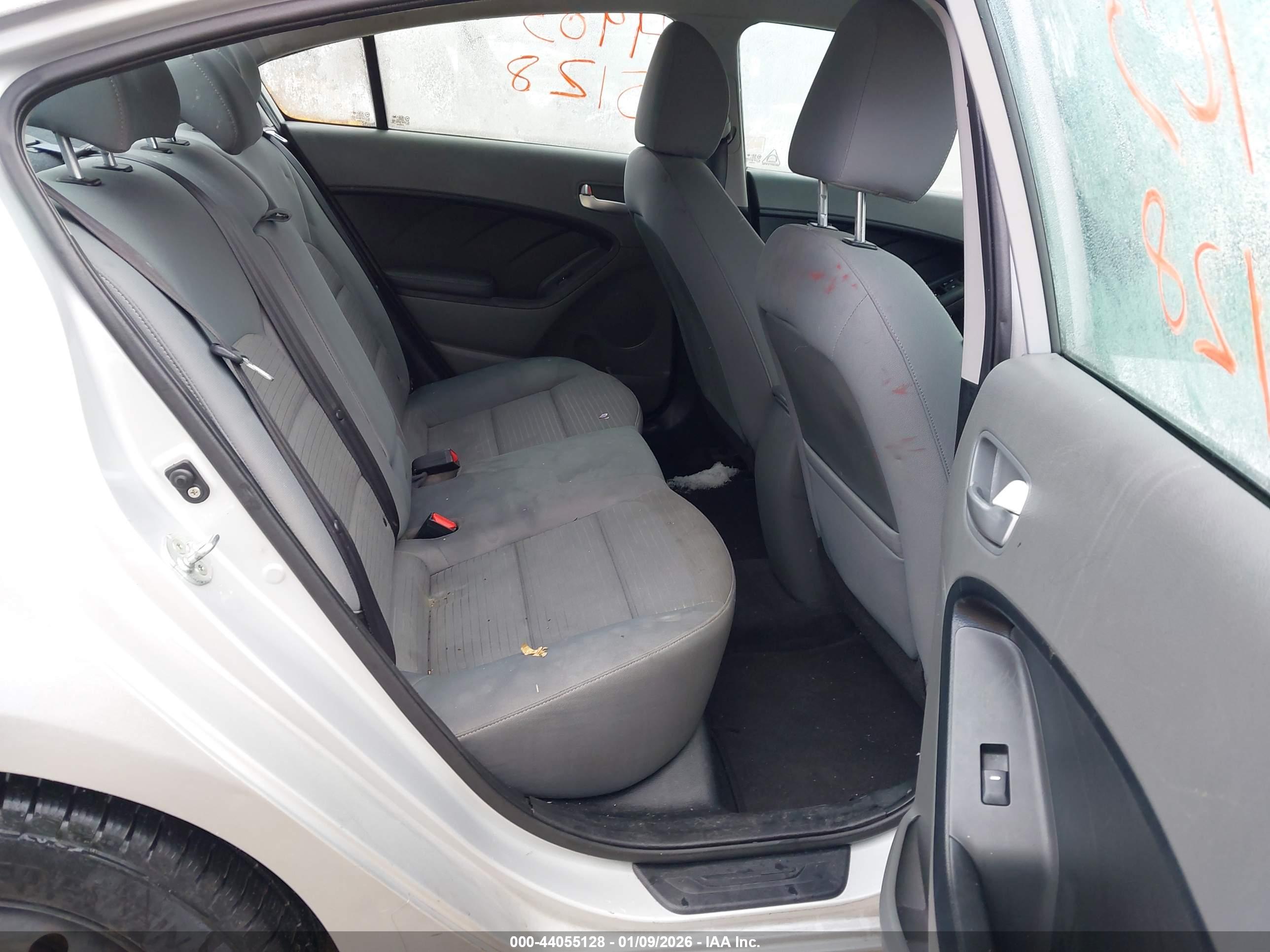 KIA FORTE image 8